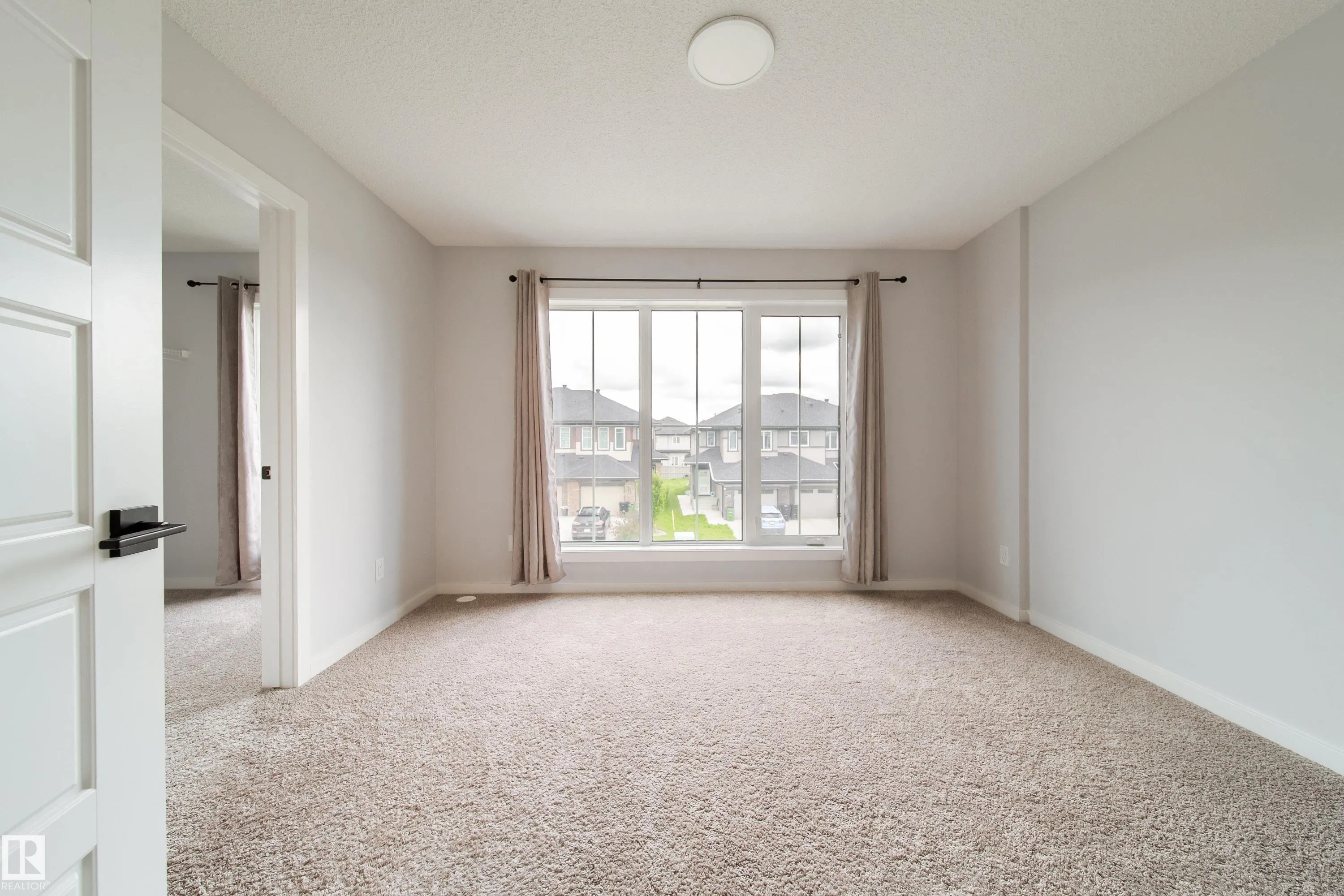 7109 Chivers Close