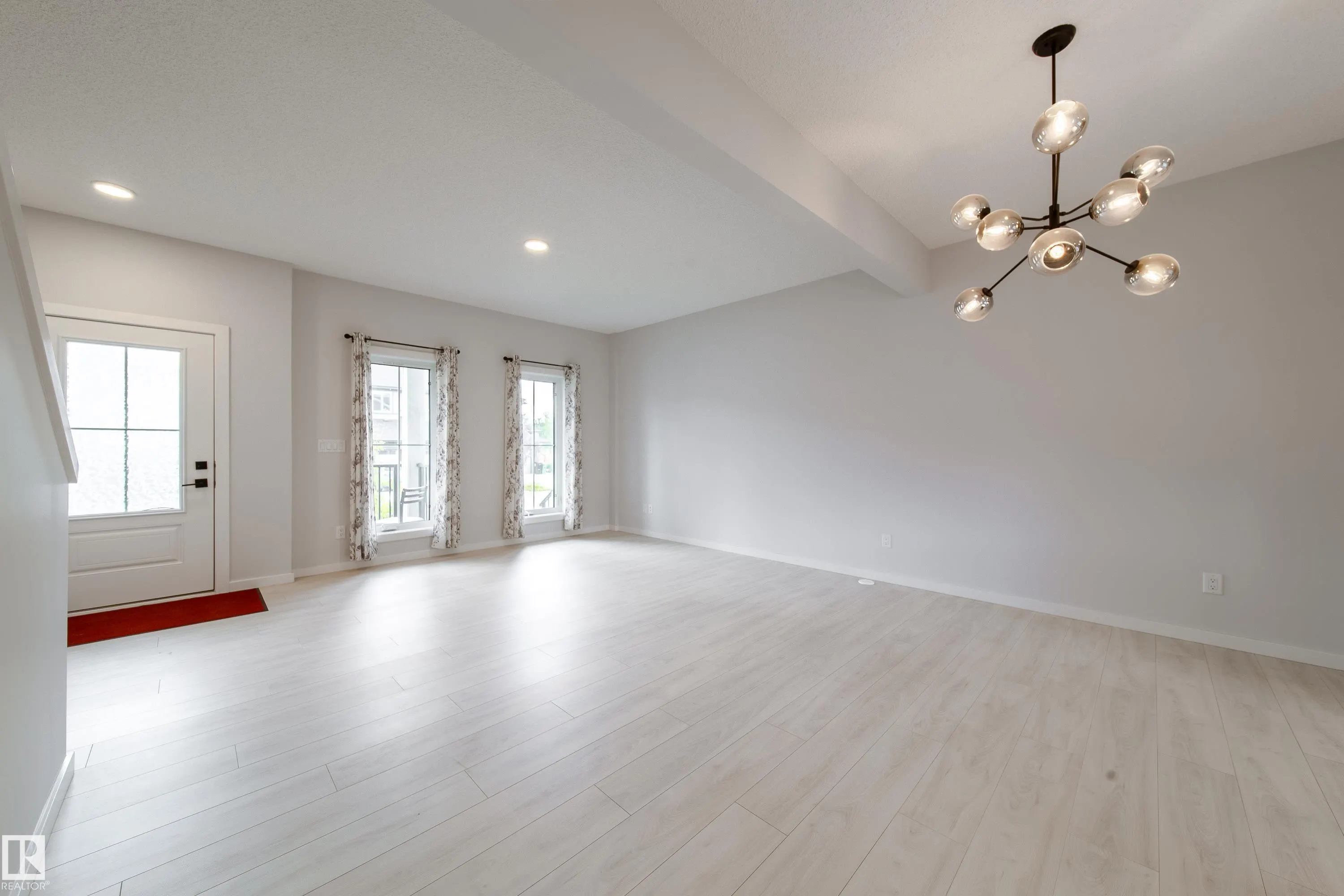 7109 Chivers Close