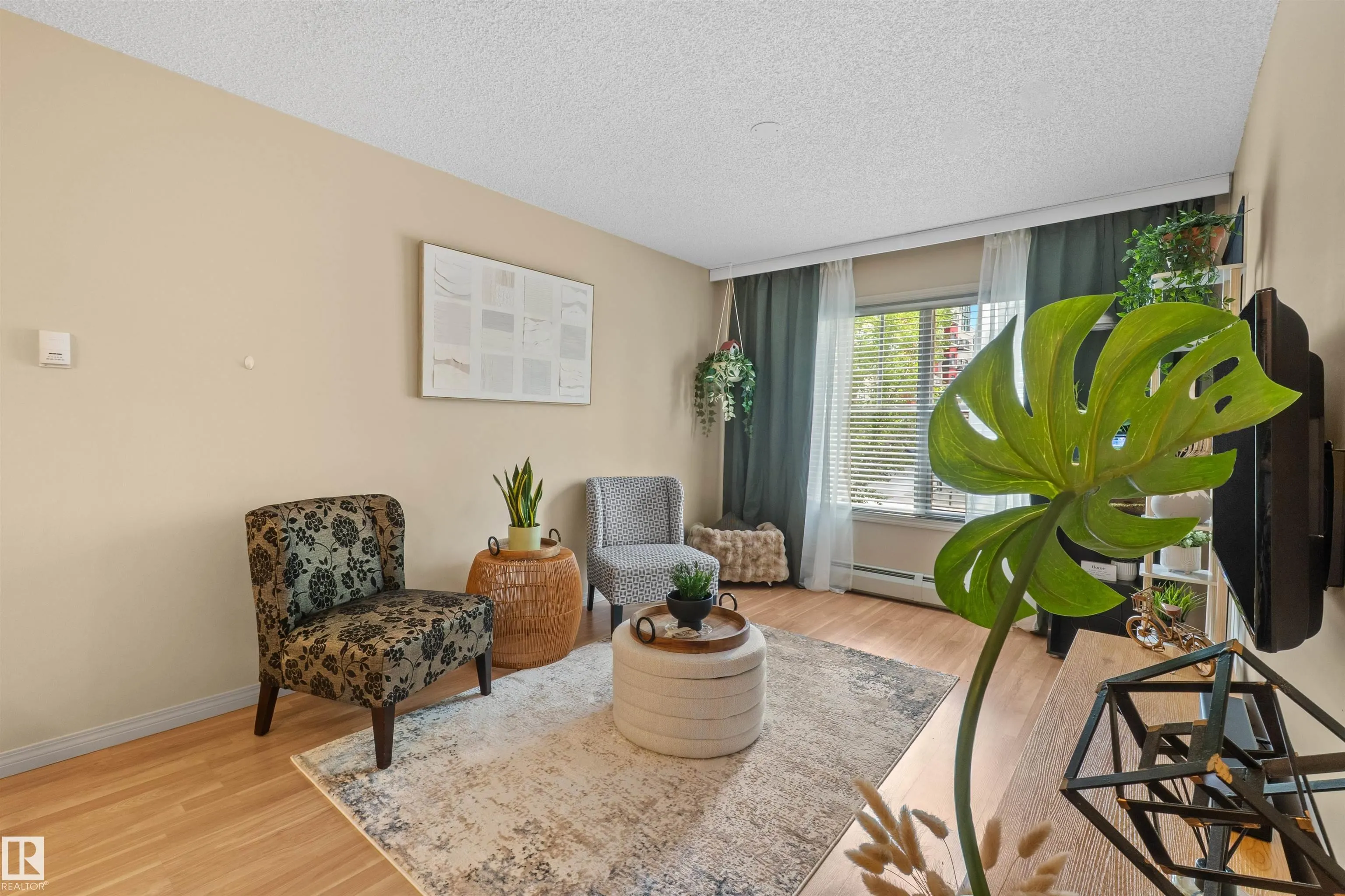 #209 103 Ambleside Drive