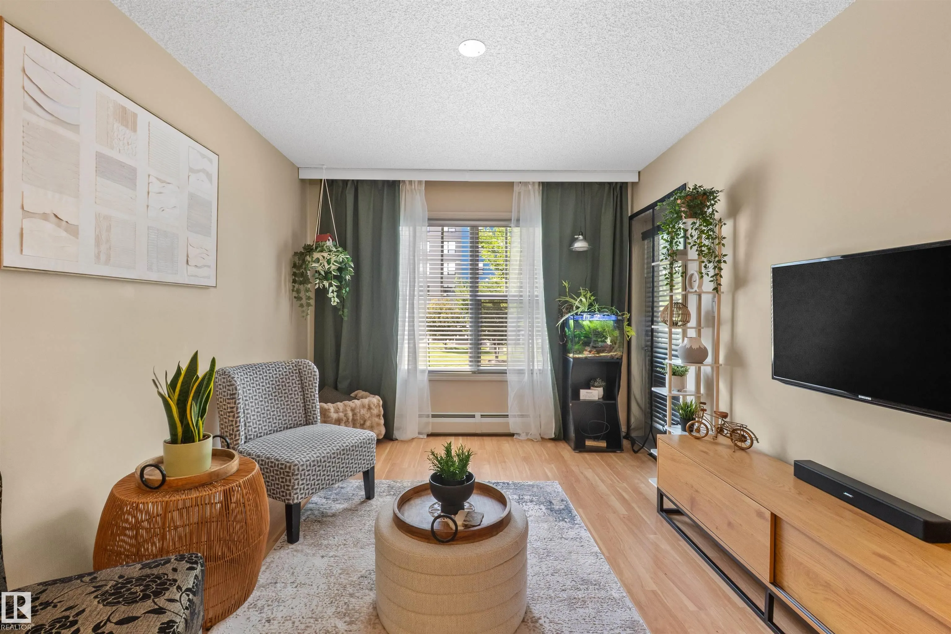 #209 103 Ambleside Drive