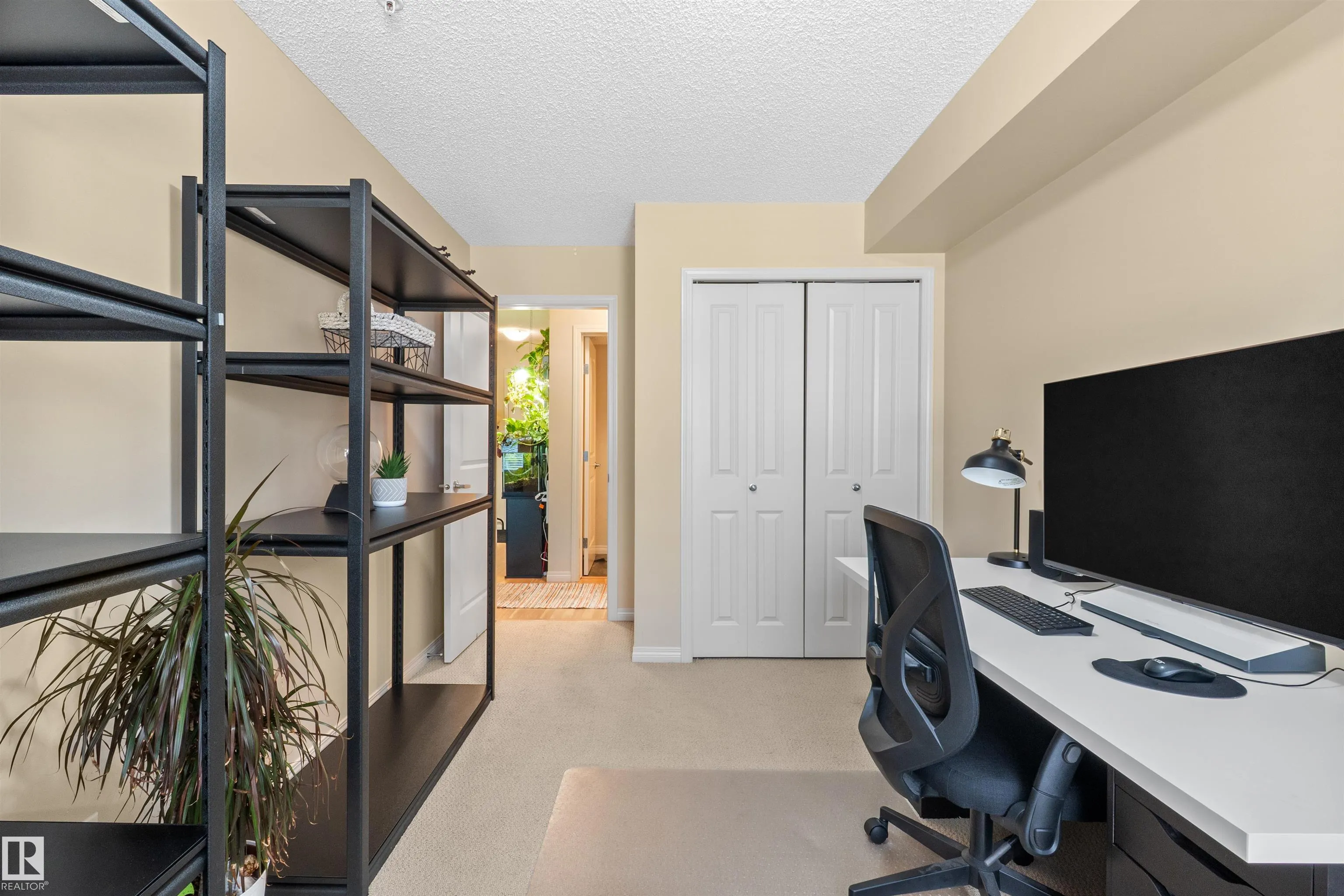#209 103 Ambleside Drive