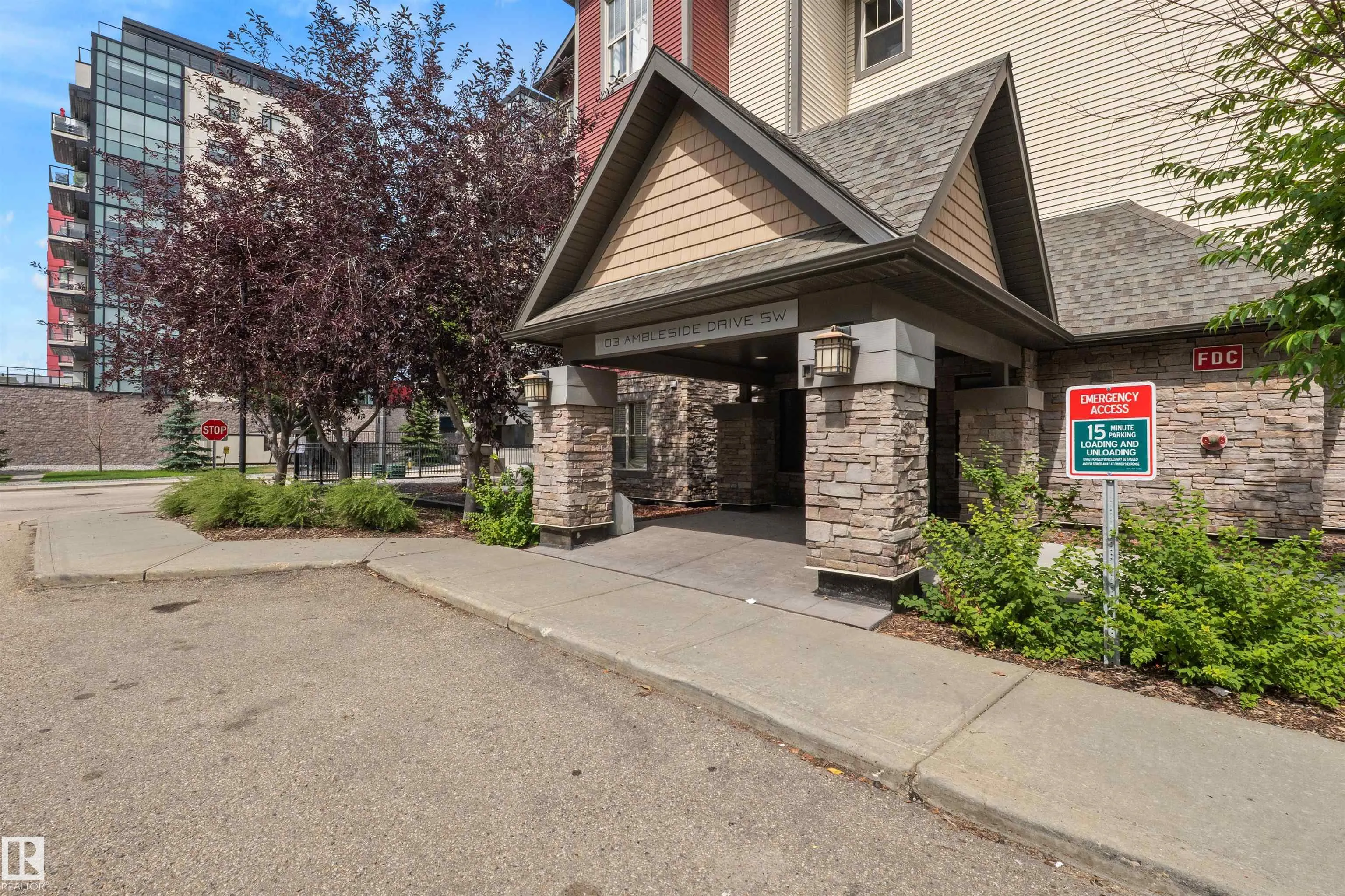 #209 103 Ambleside Drive