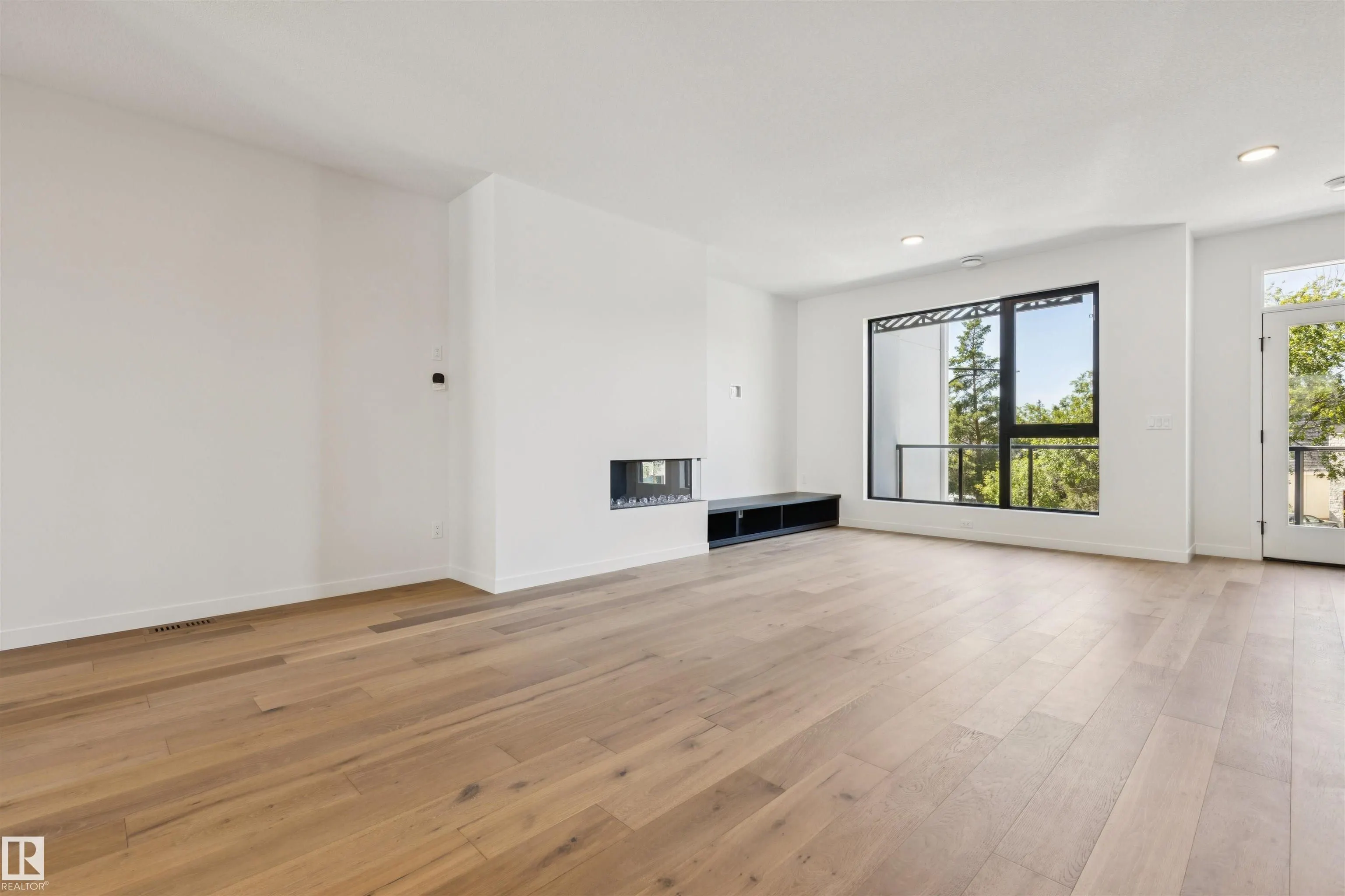 10329 Wadhurst Road