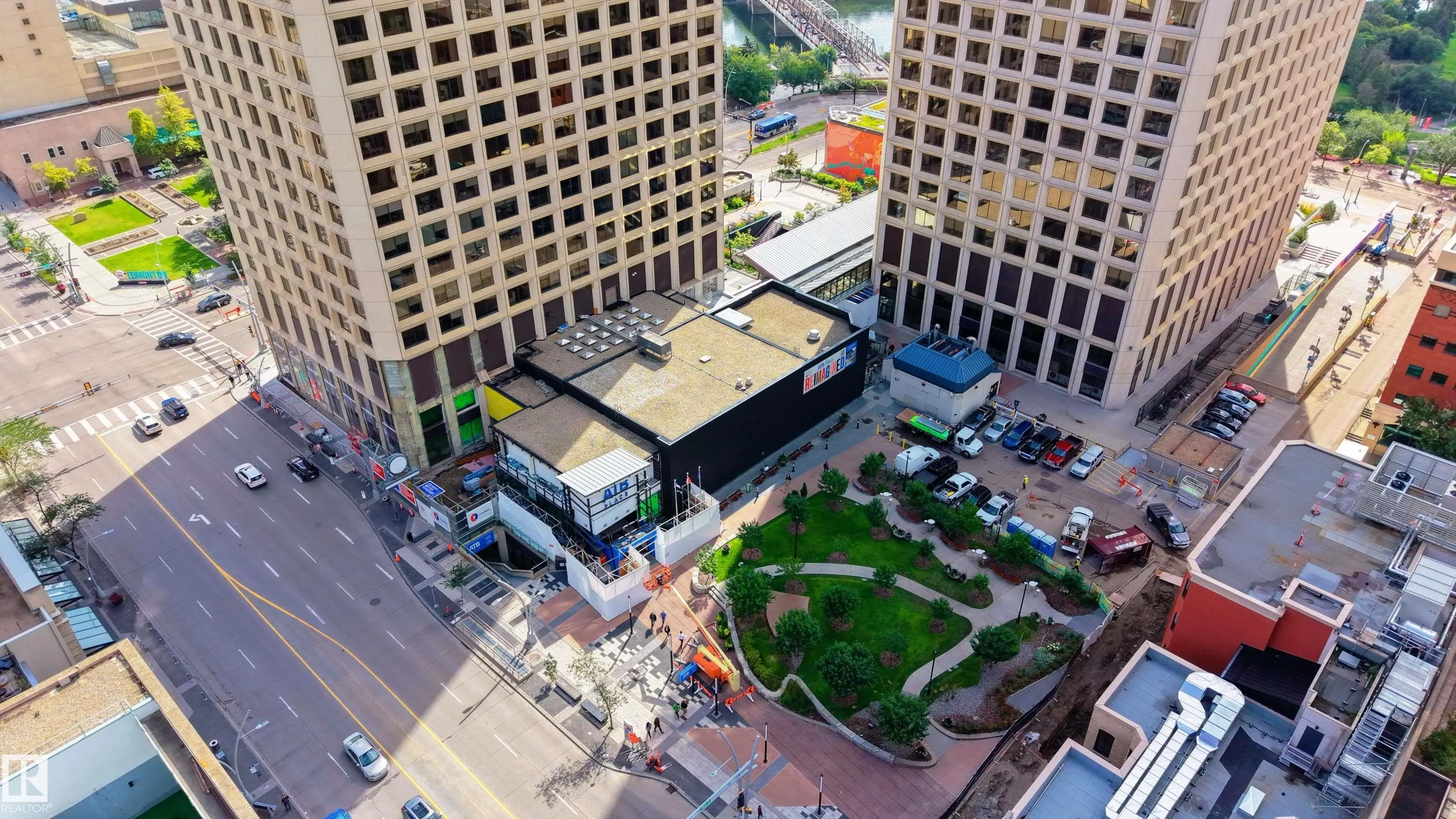 10024 JASPER Avenue