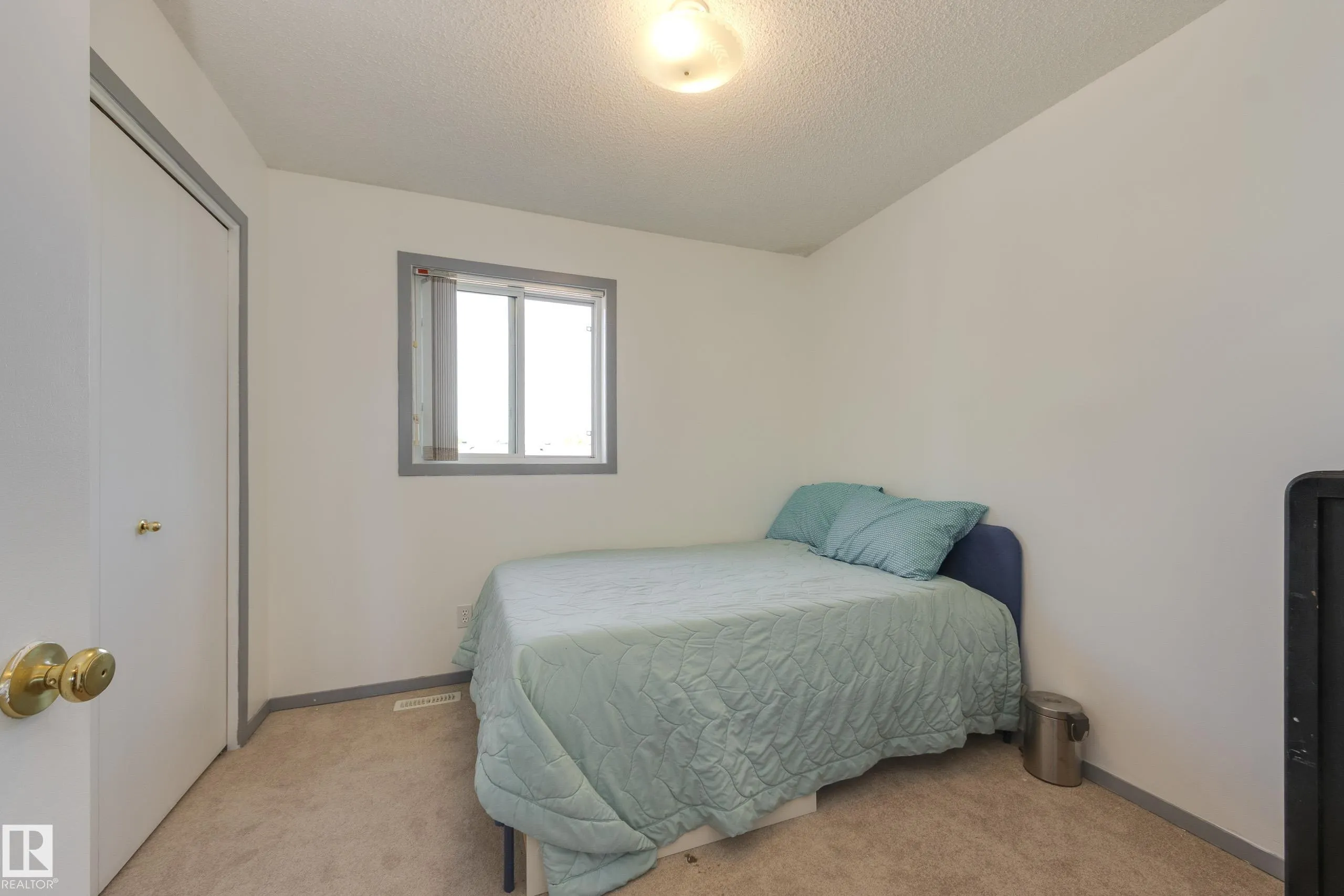 15 Ritchie Way