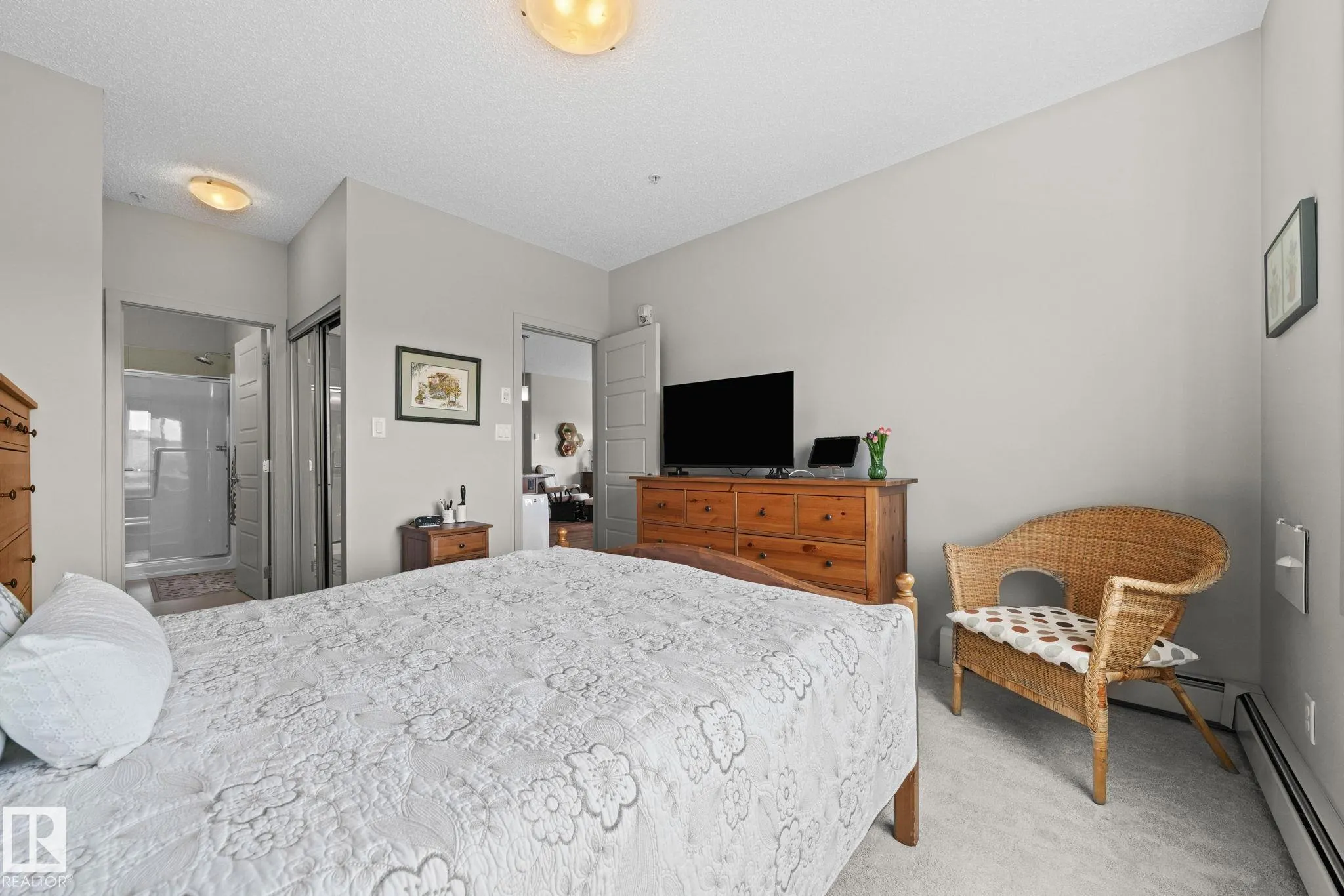 320 Ambleside Link