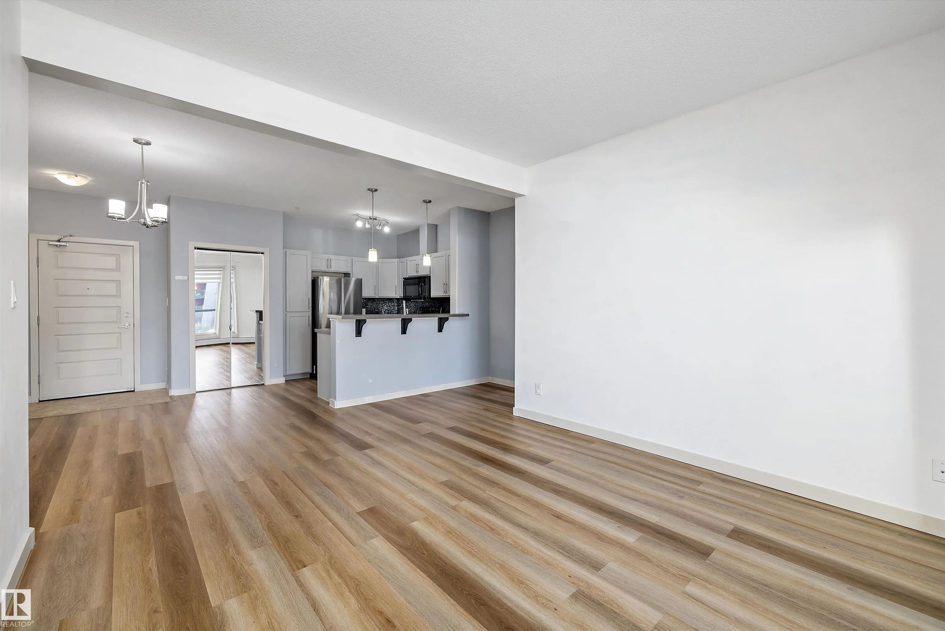 304 Ambleside Link