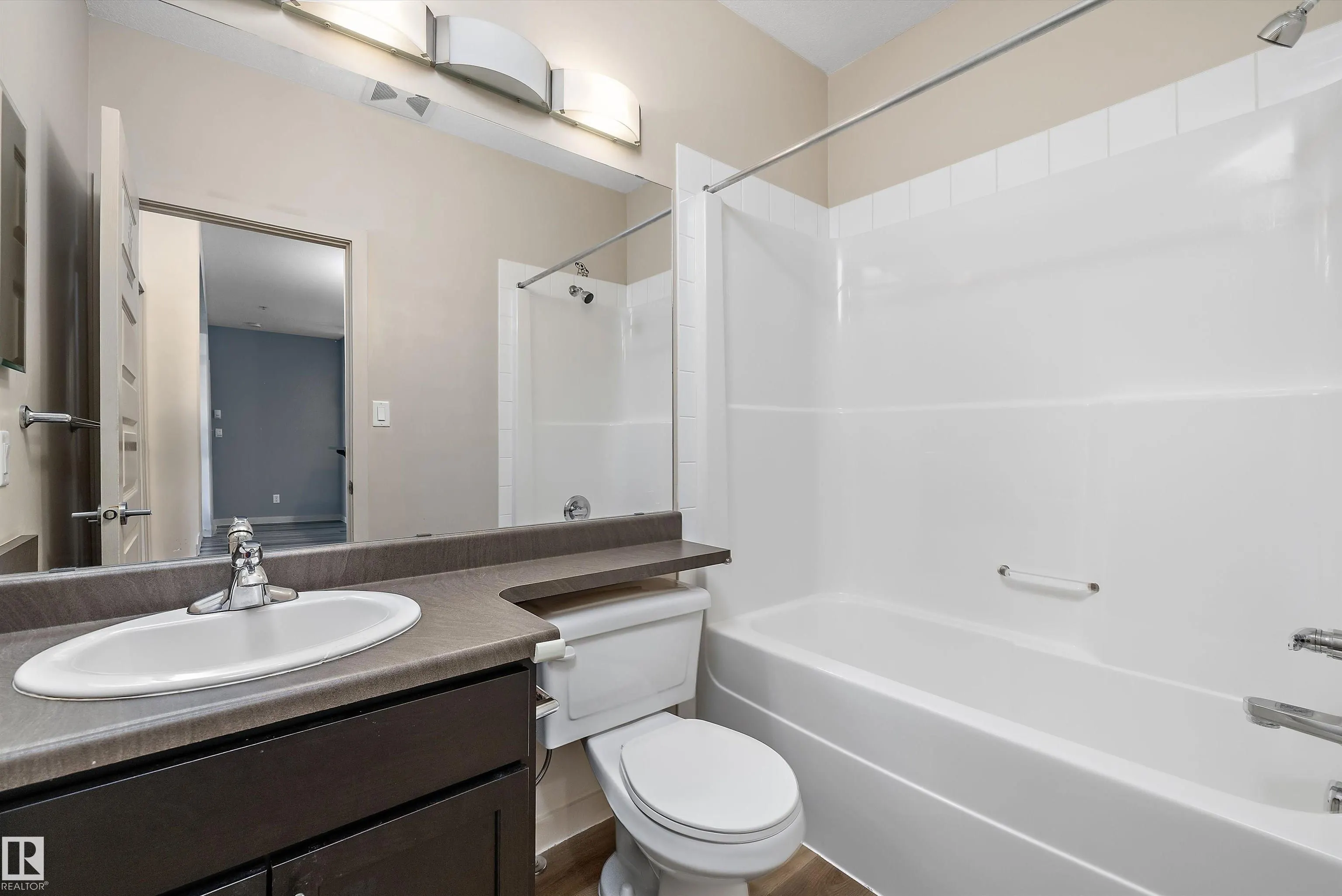304 Ambleside Link