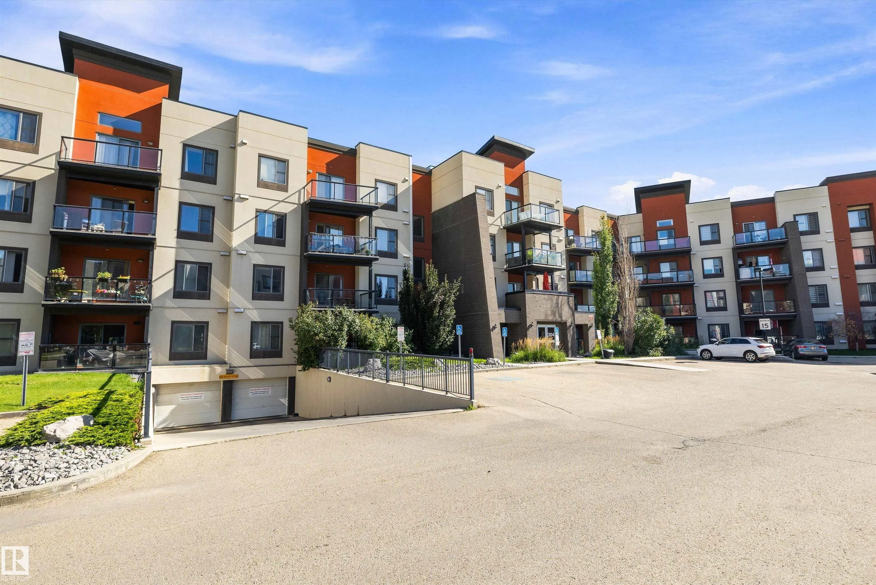 304 Ambleside Link
