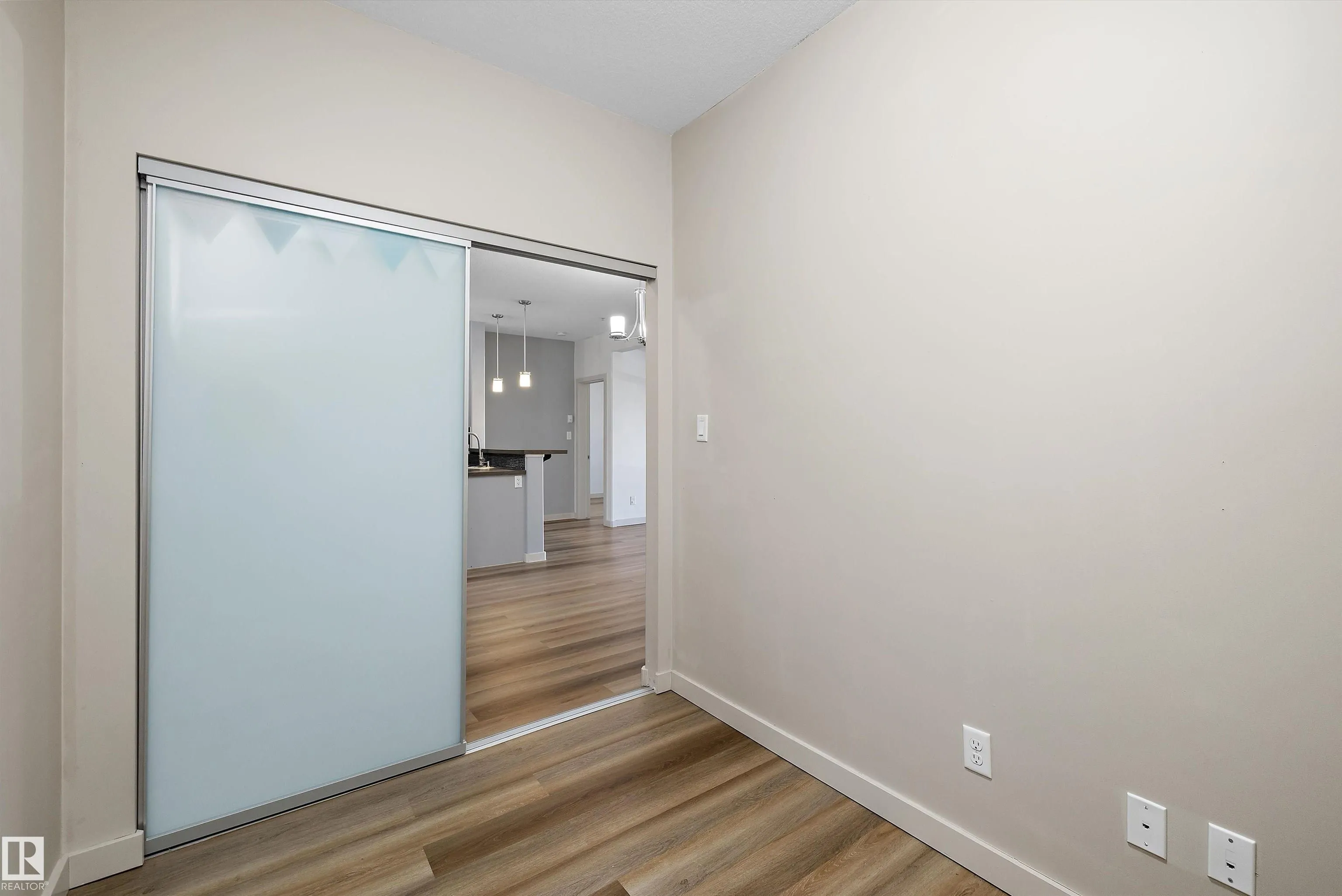 304 Ambleside Link