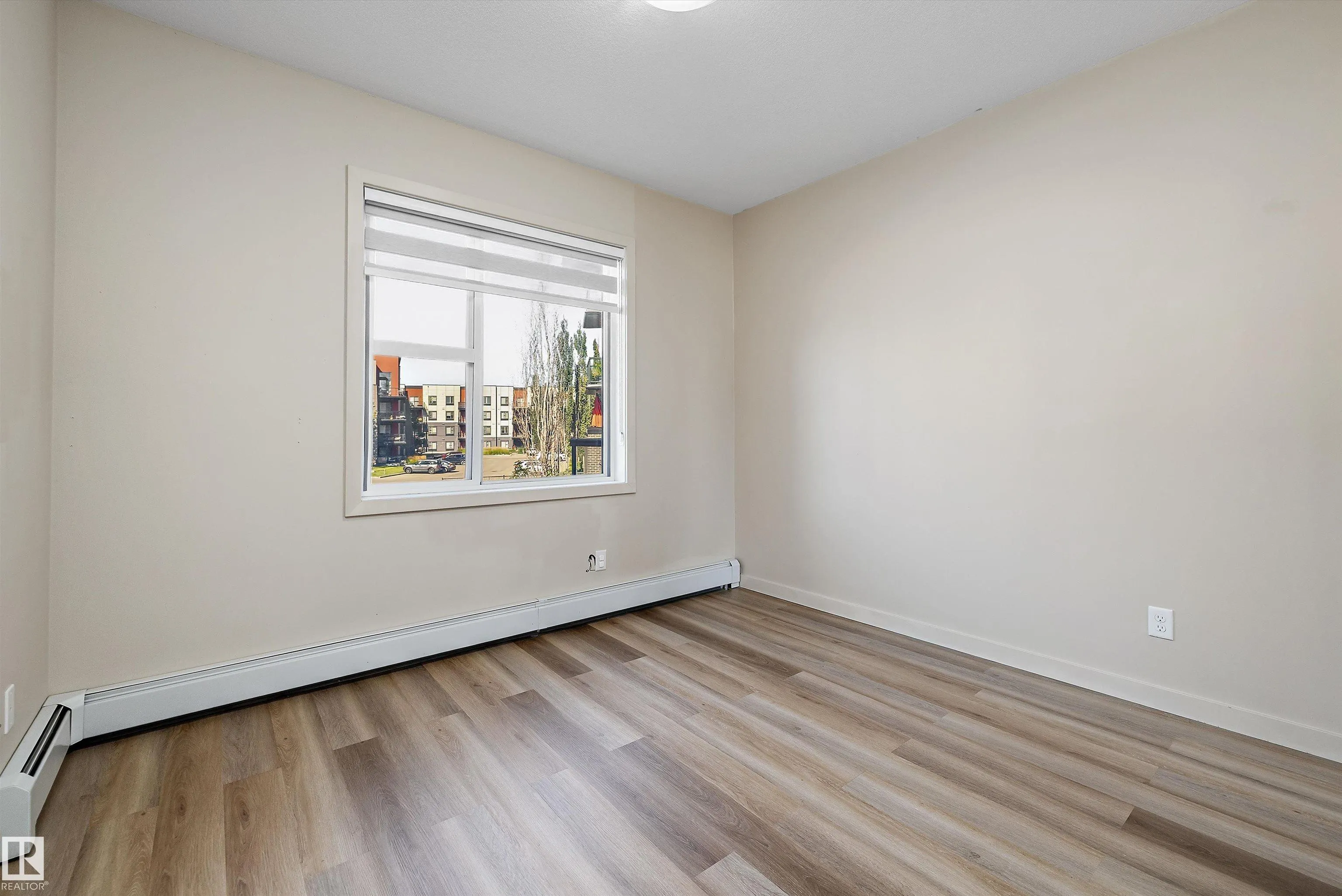 304 Ambleside Link