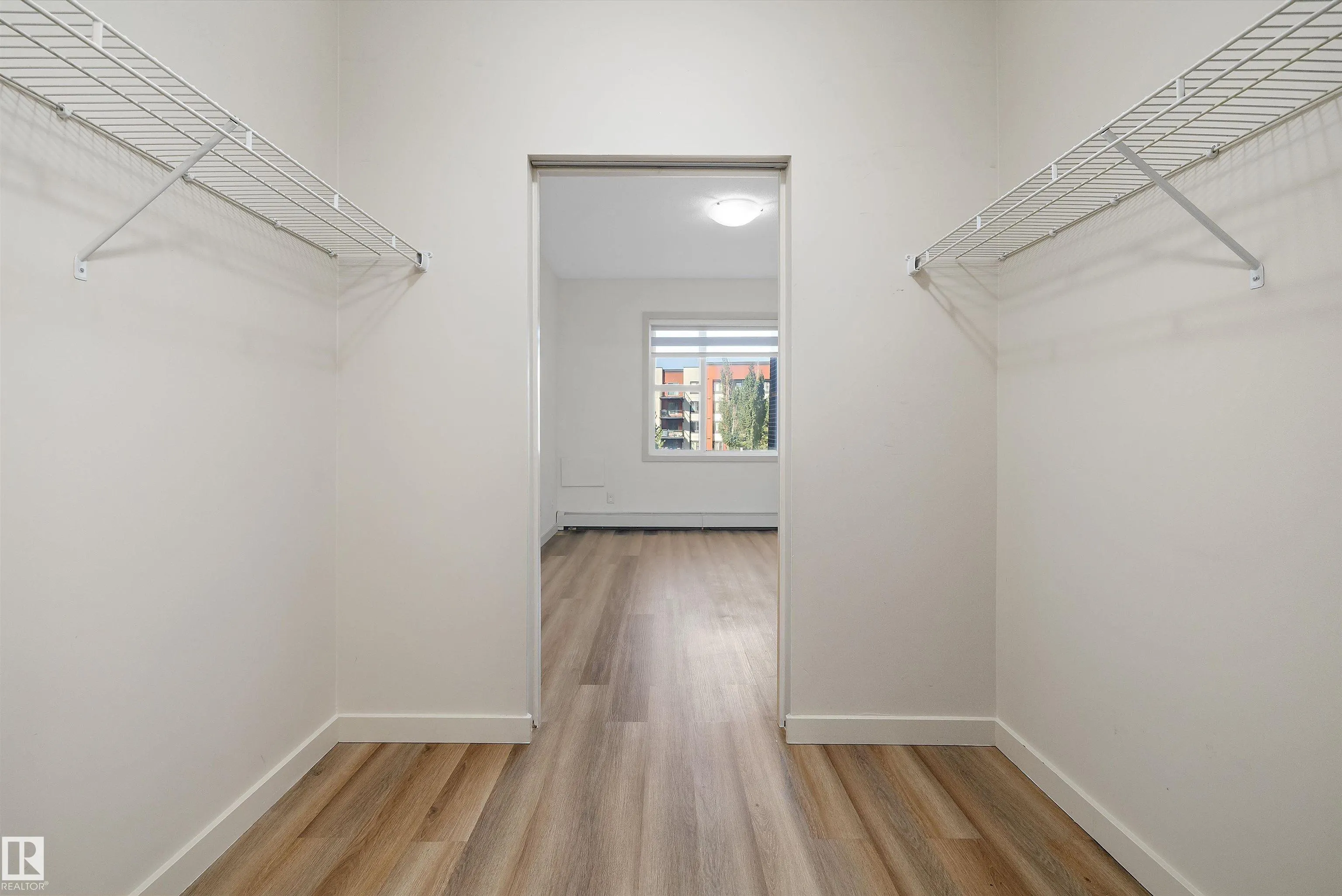 304 Ambleside Link