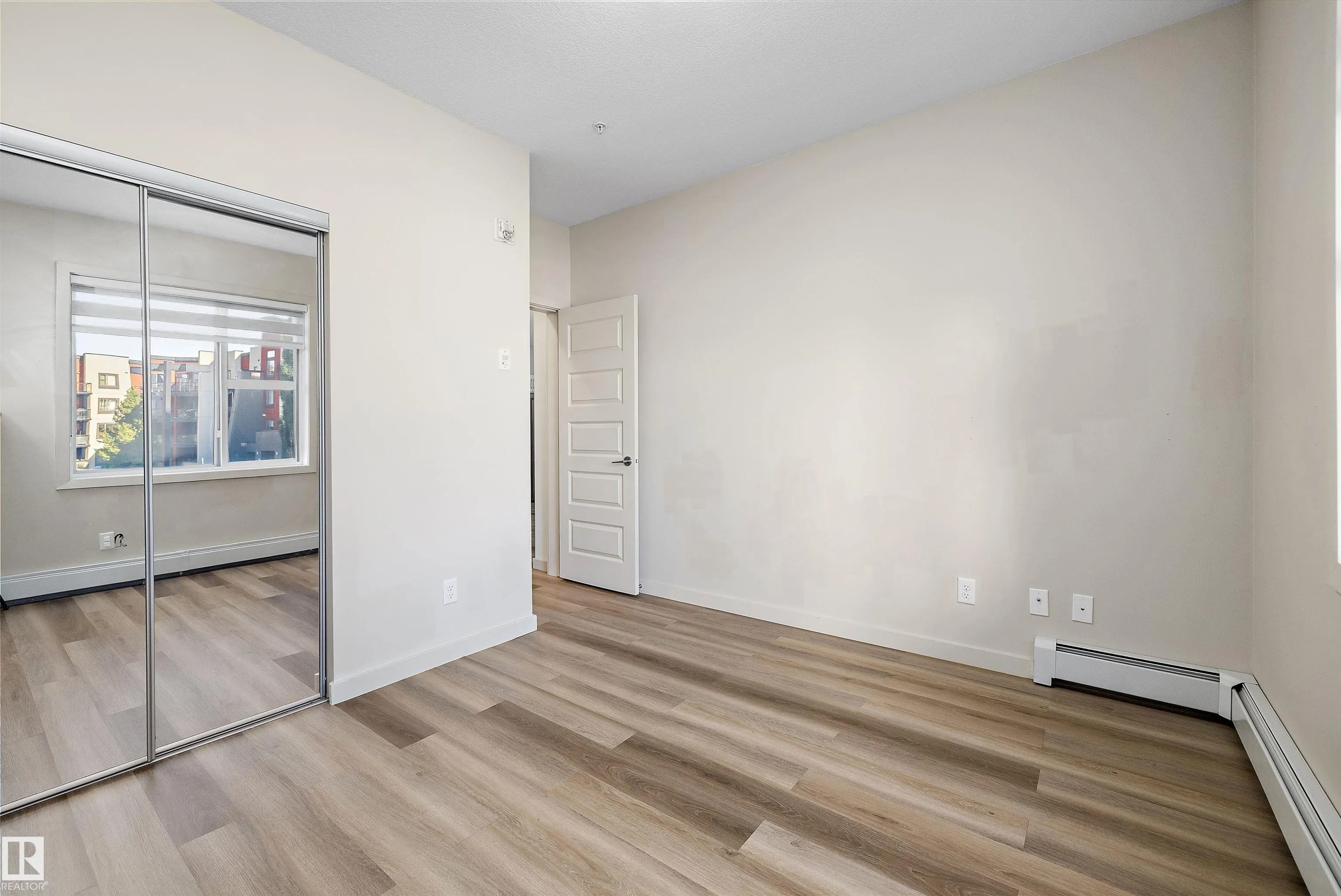 304 Ambleside Link
