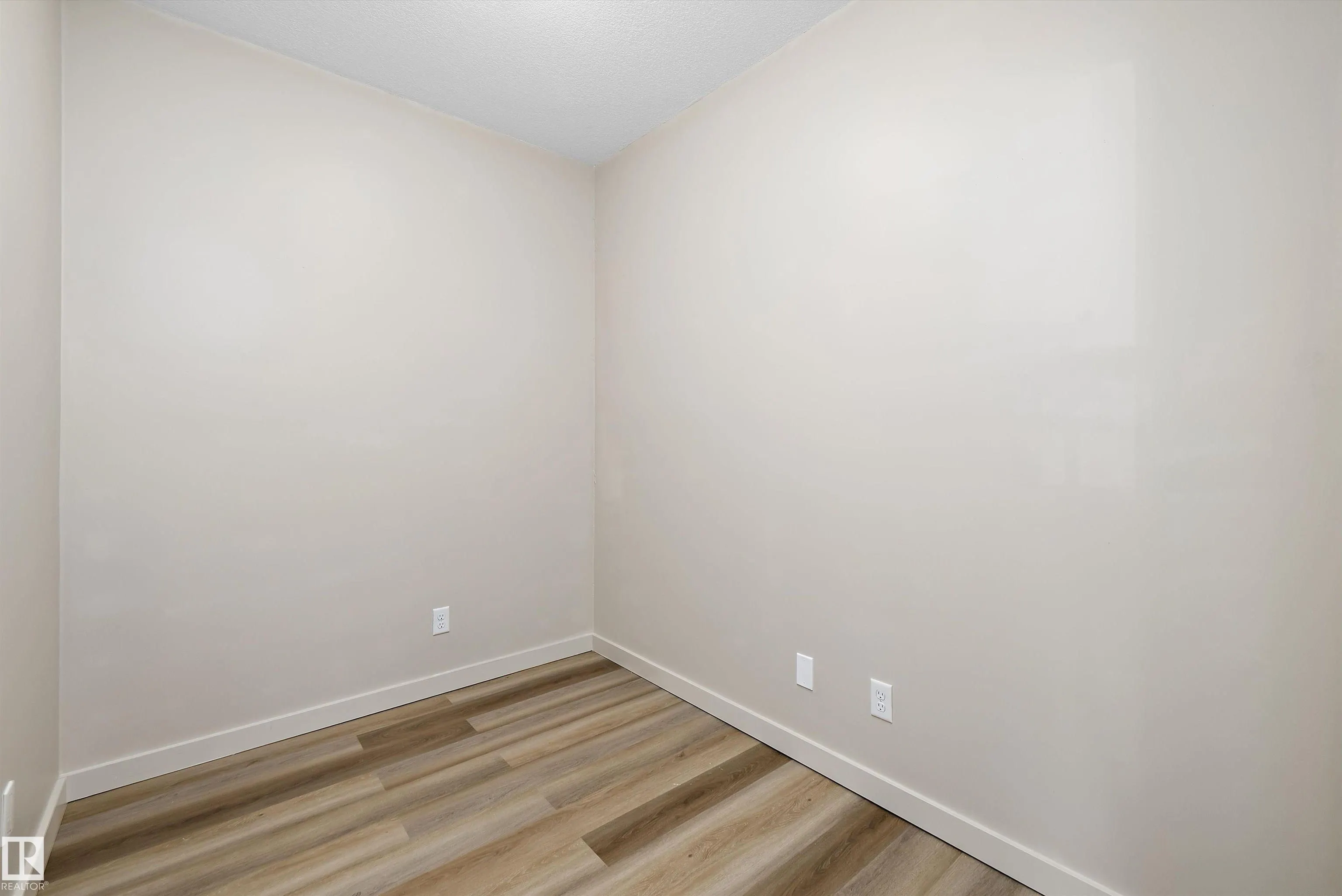 304 Ambleside Link