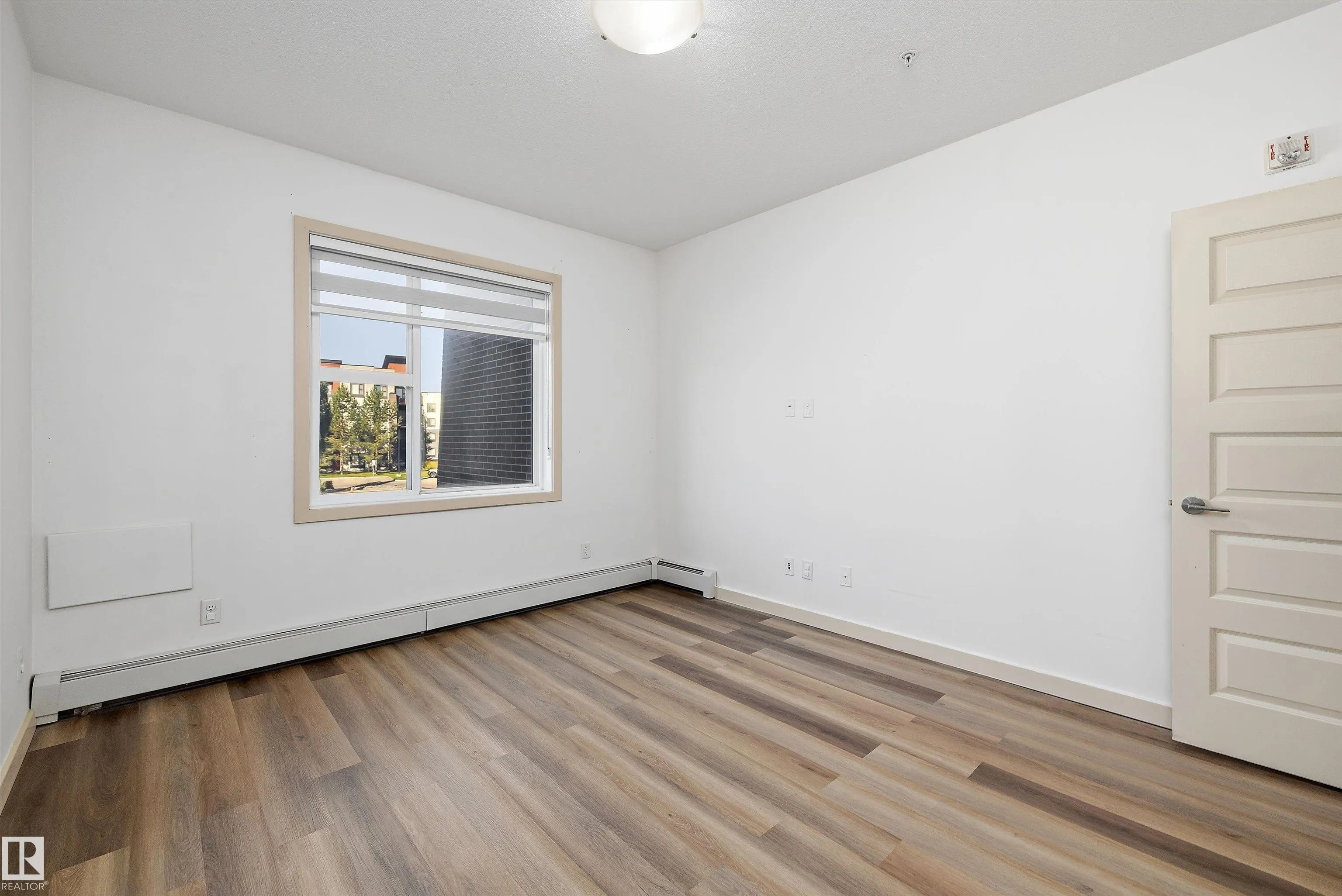 304 Ambleside Link