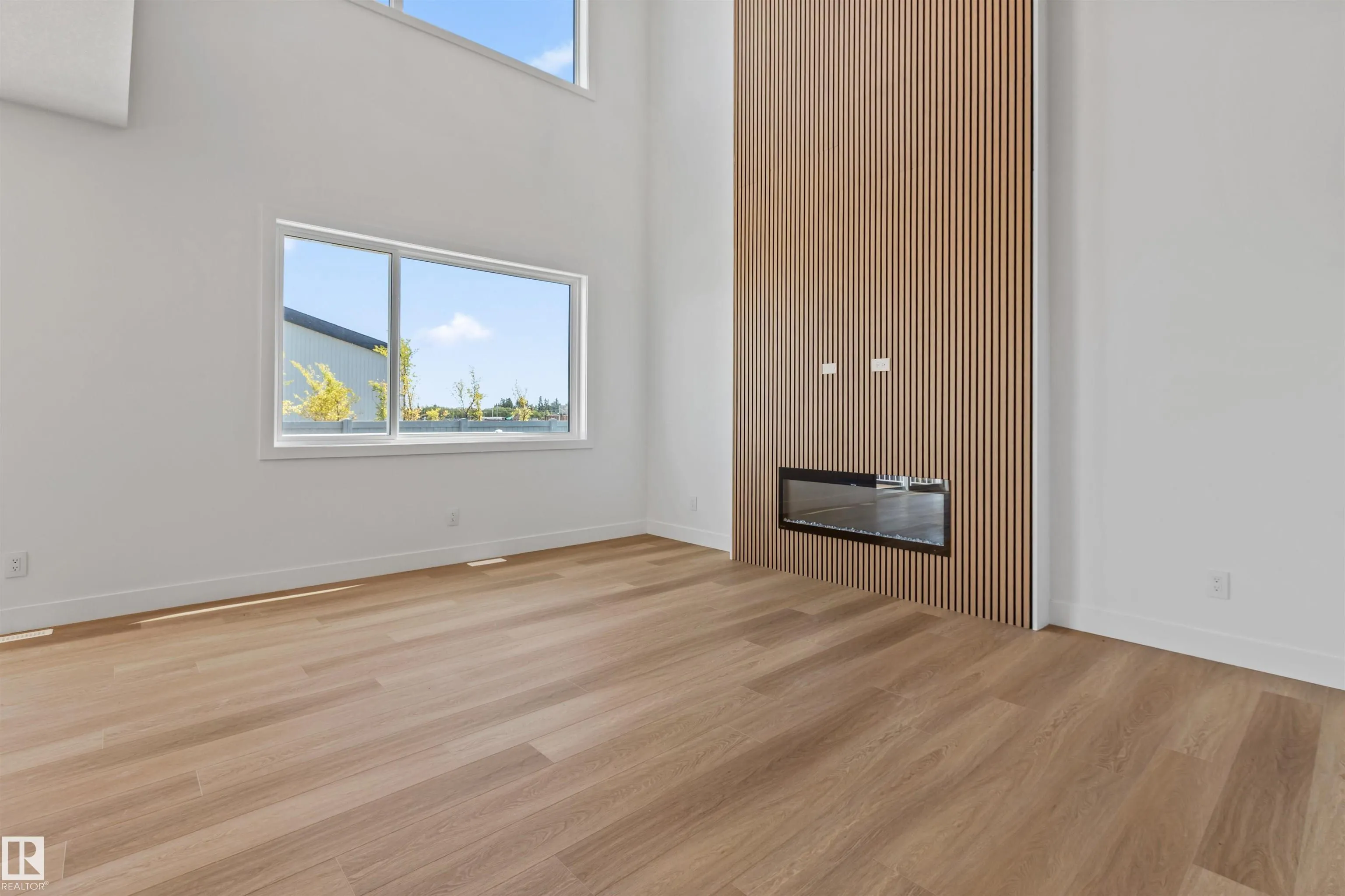 5 Mockingbird Crescent