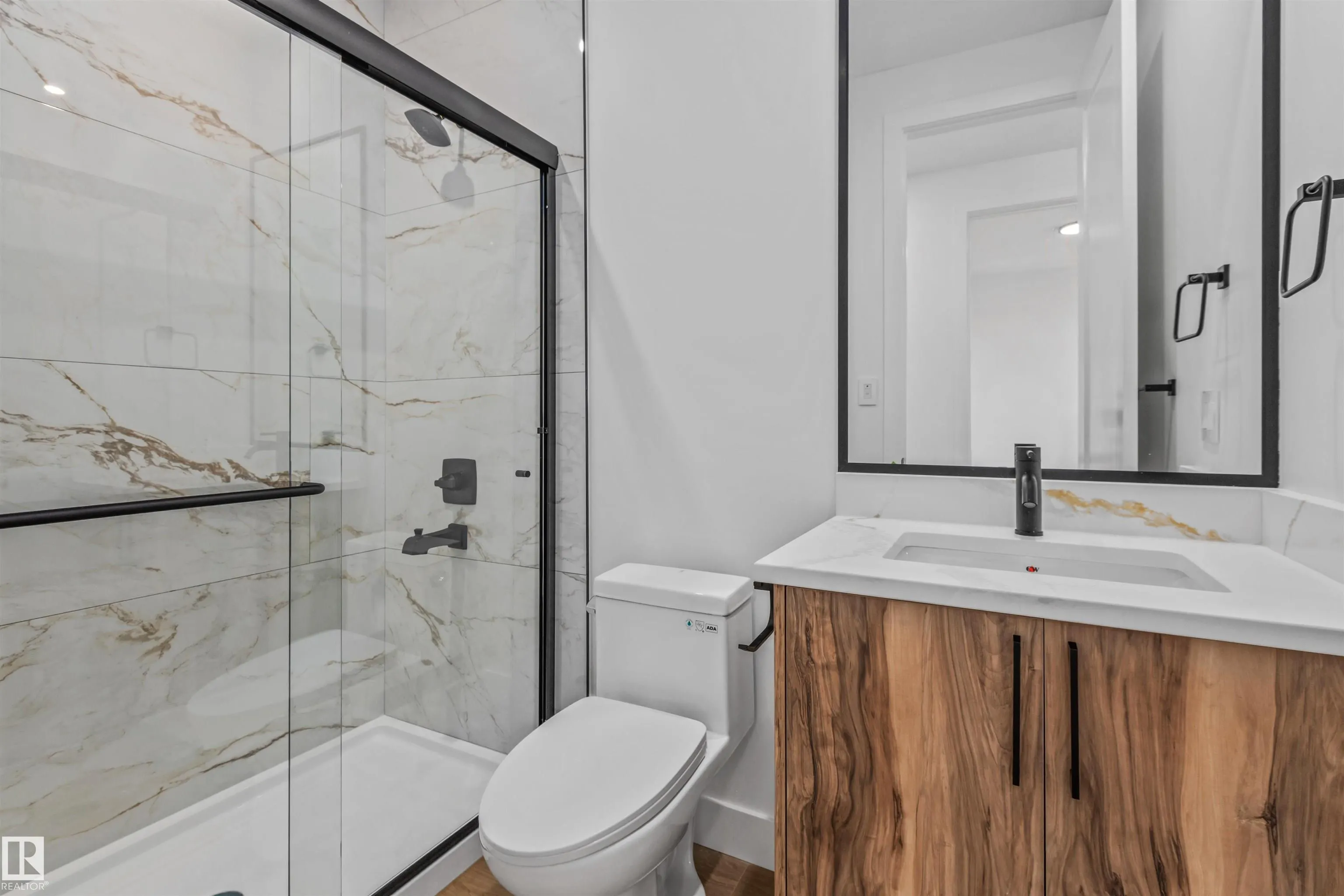 5 Mockingbird Crescent