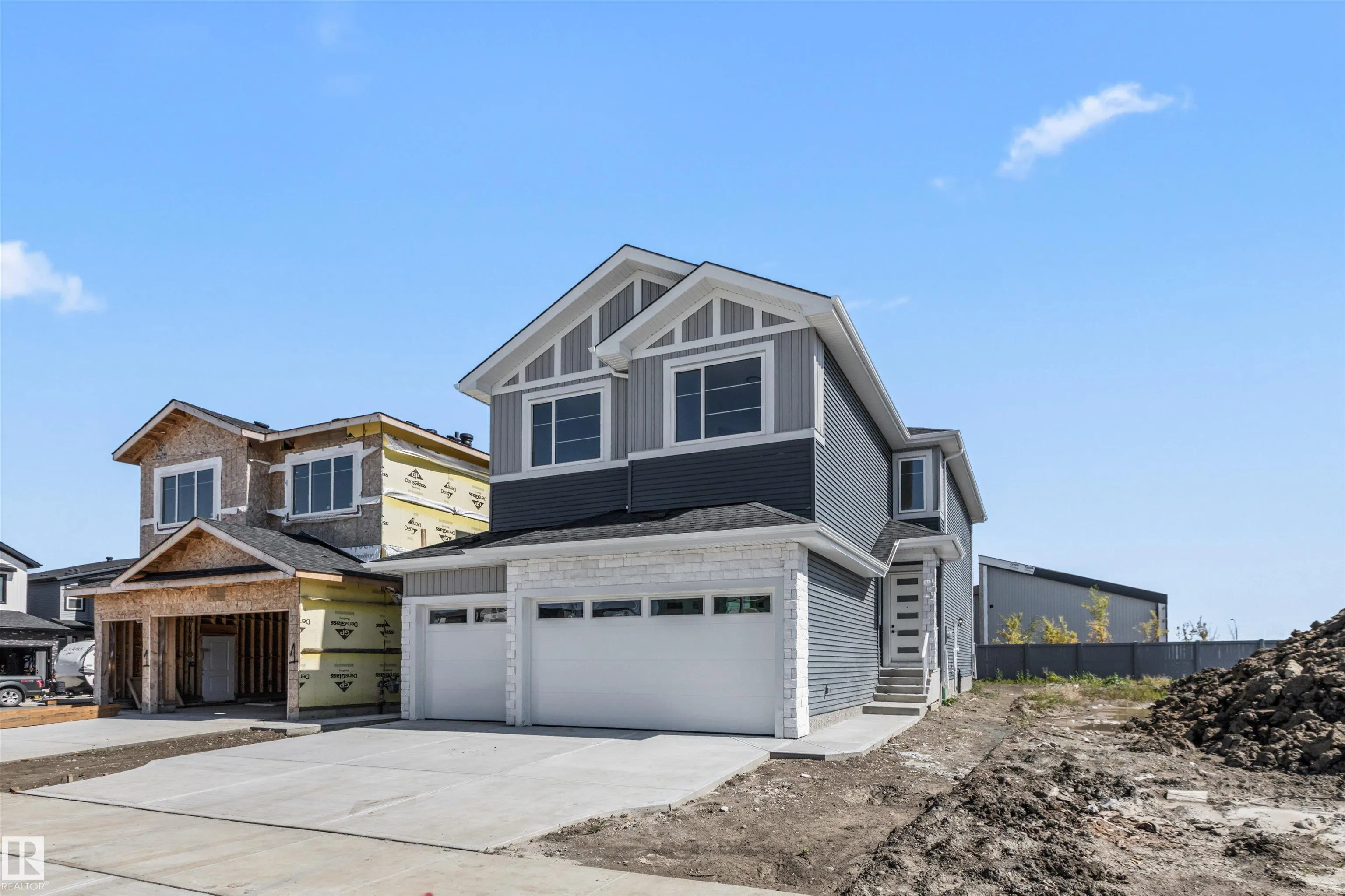 5 Mockingbird Crescent