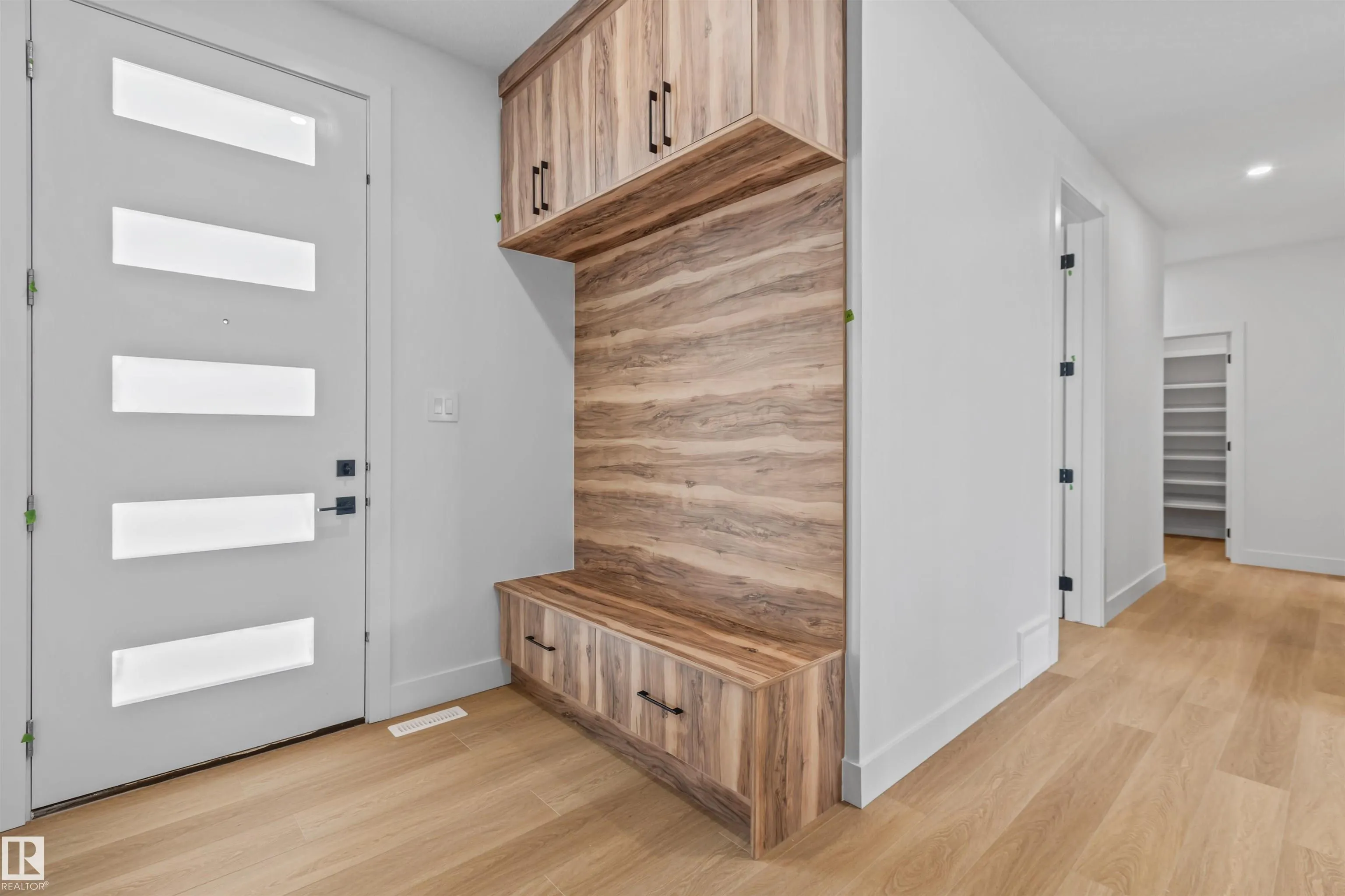 5 Mockingbird Crescent