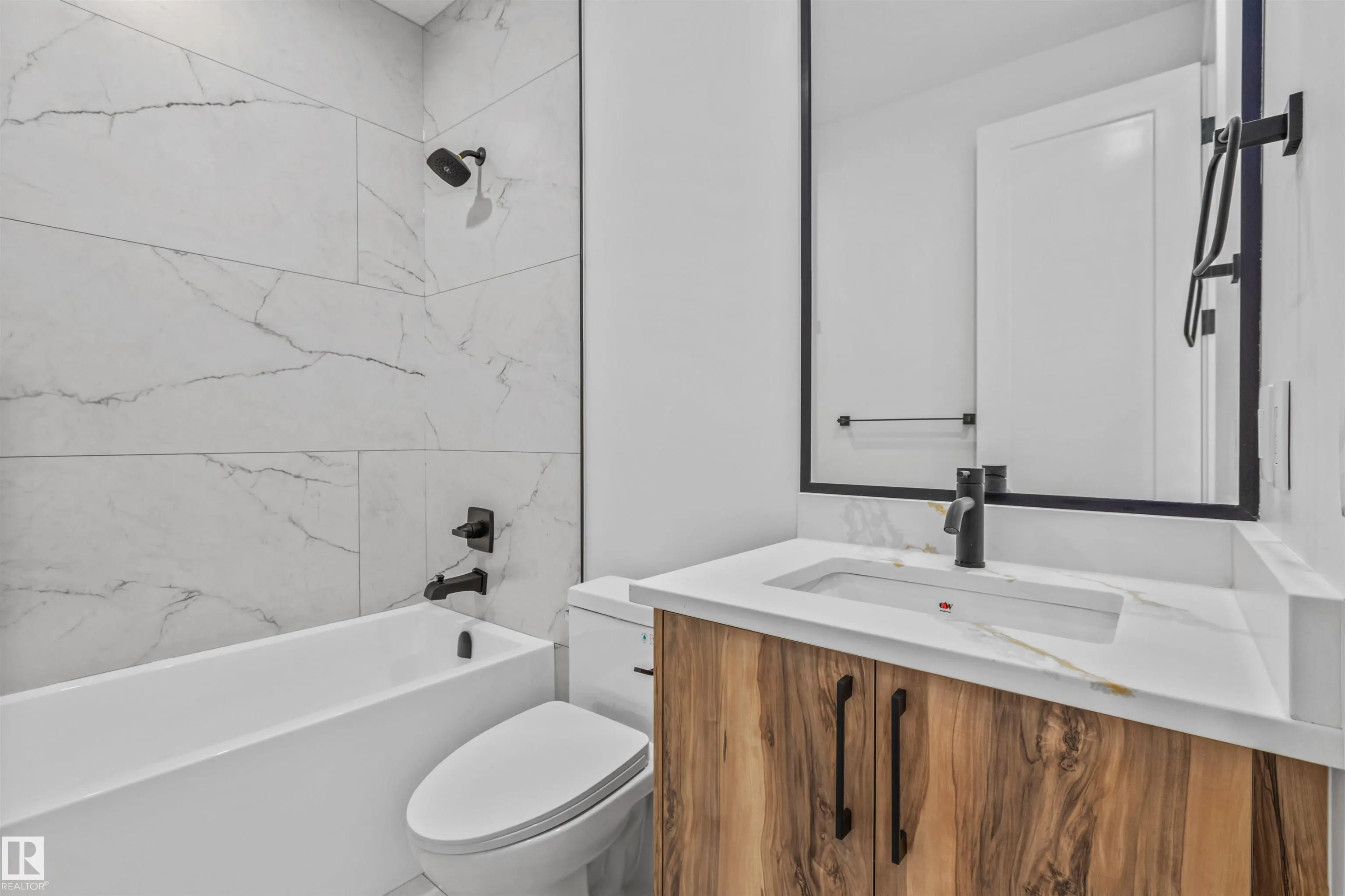 5 Mockingbird Crescent