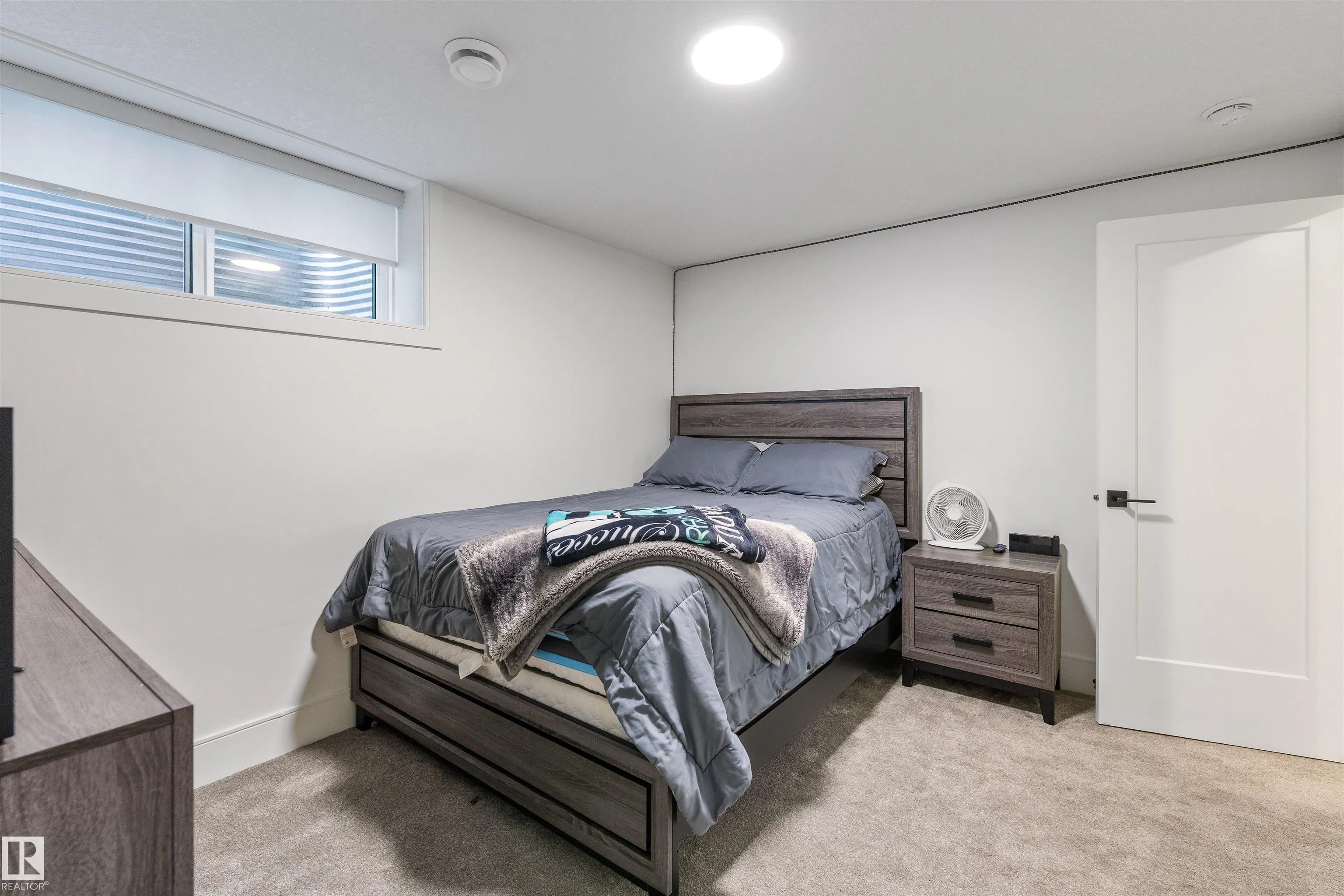 110 EDGEFIELD Way