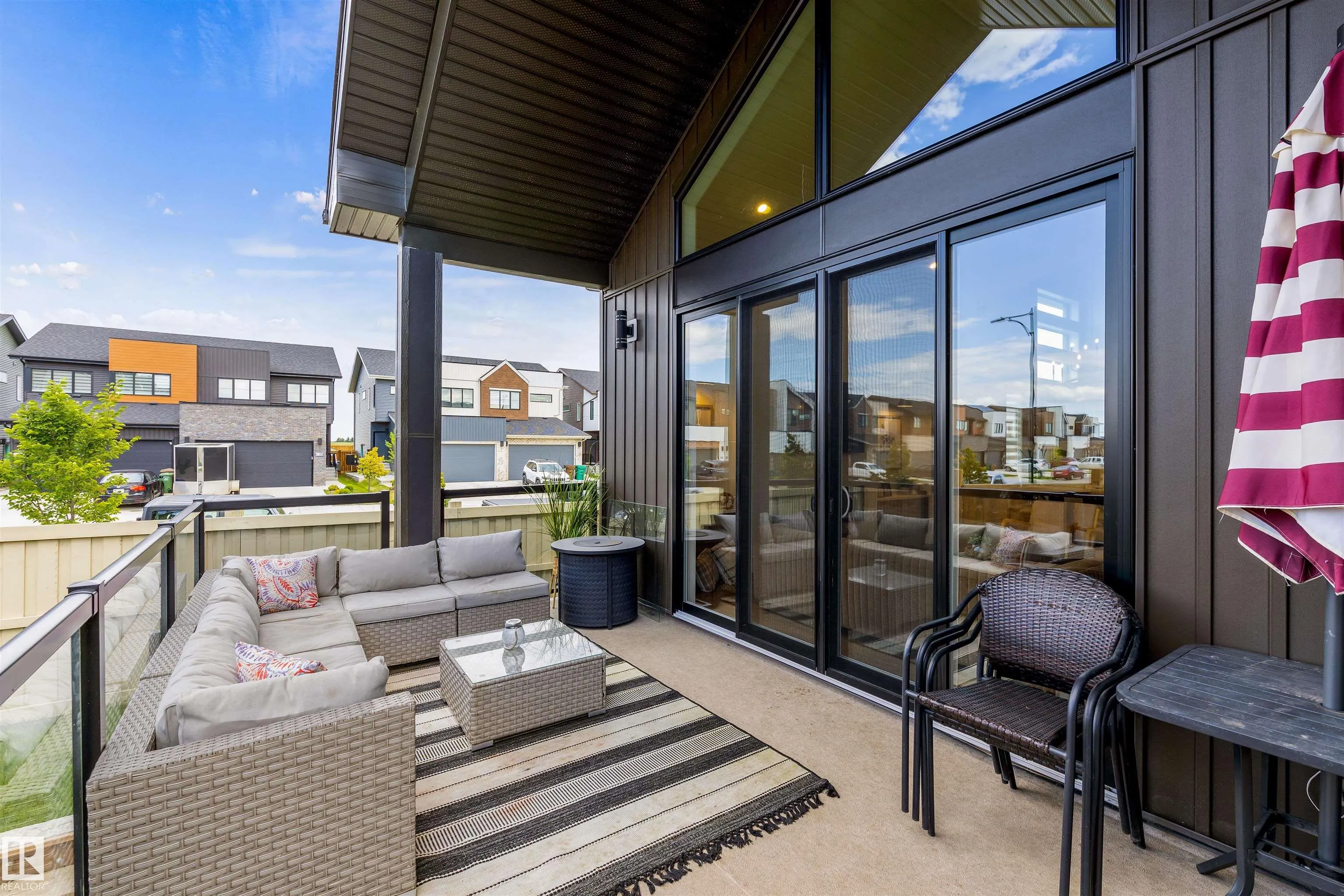 110 EDGEFIELD Way