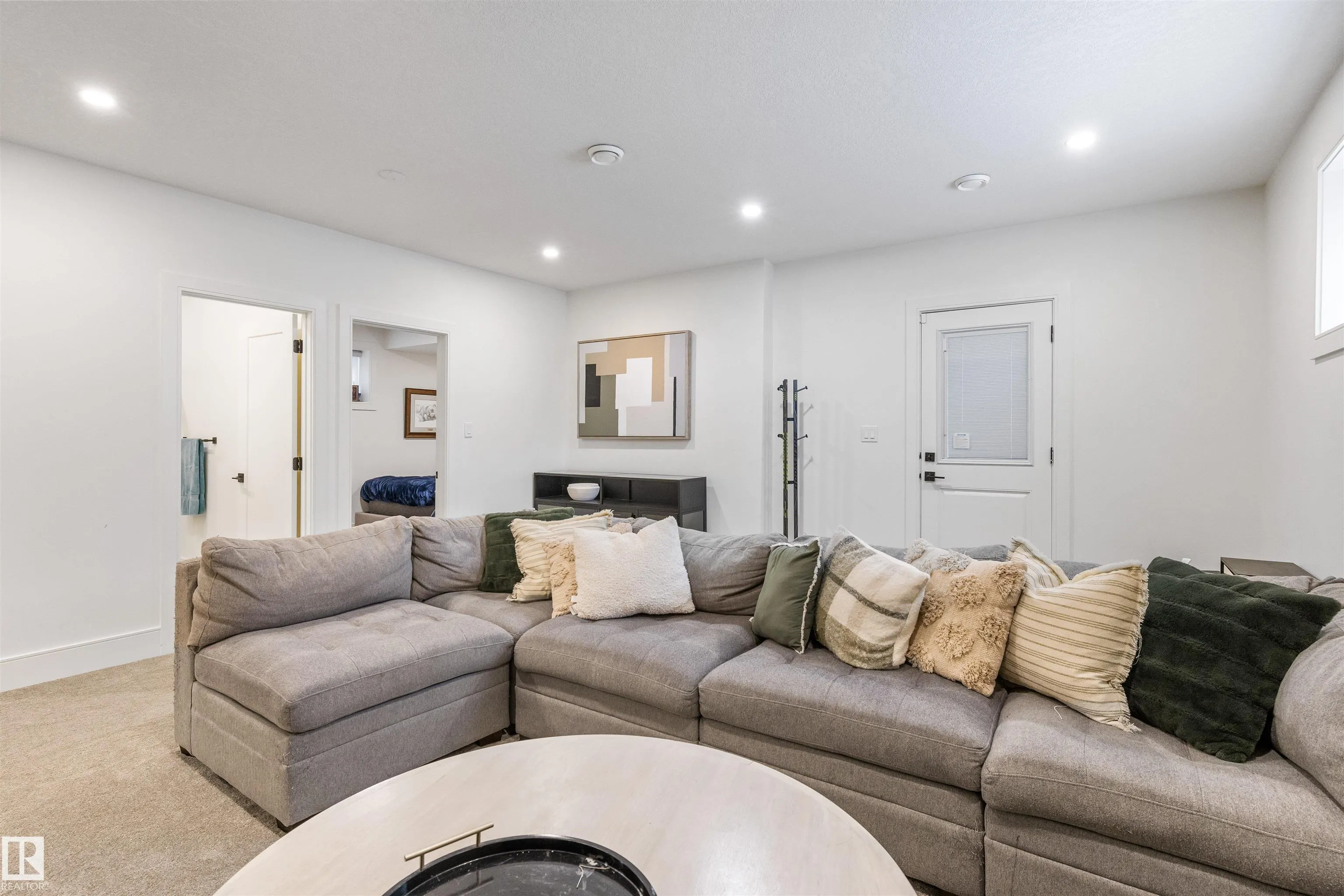 110 EDGEFIELD Way