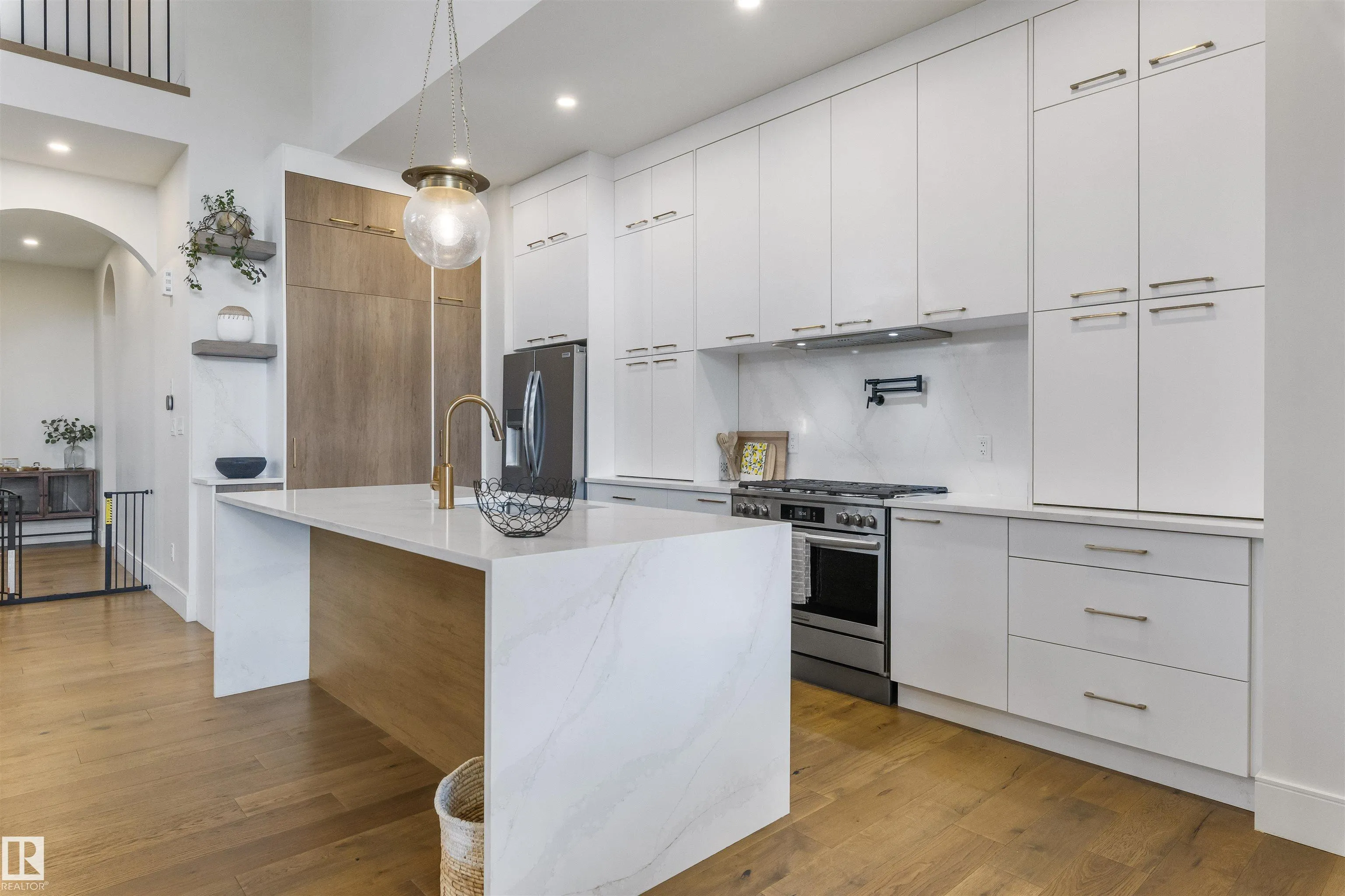 110 EDGEFIELD Way