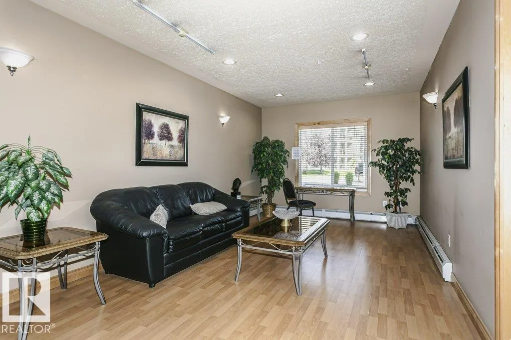 78A MCKENNEY Avenue