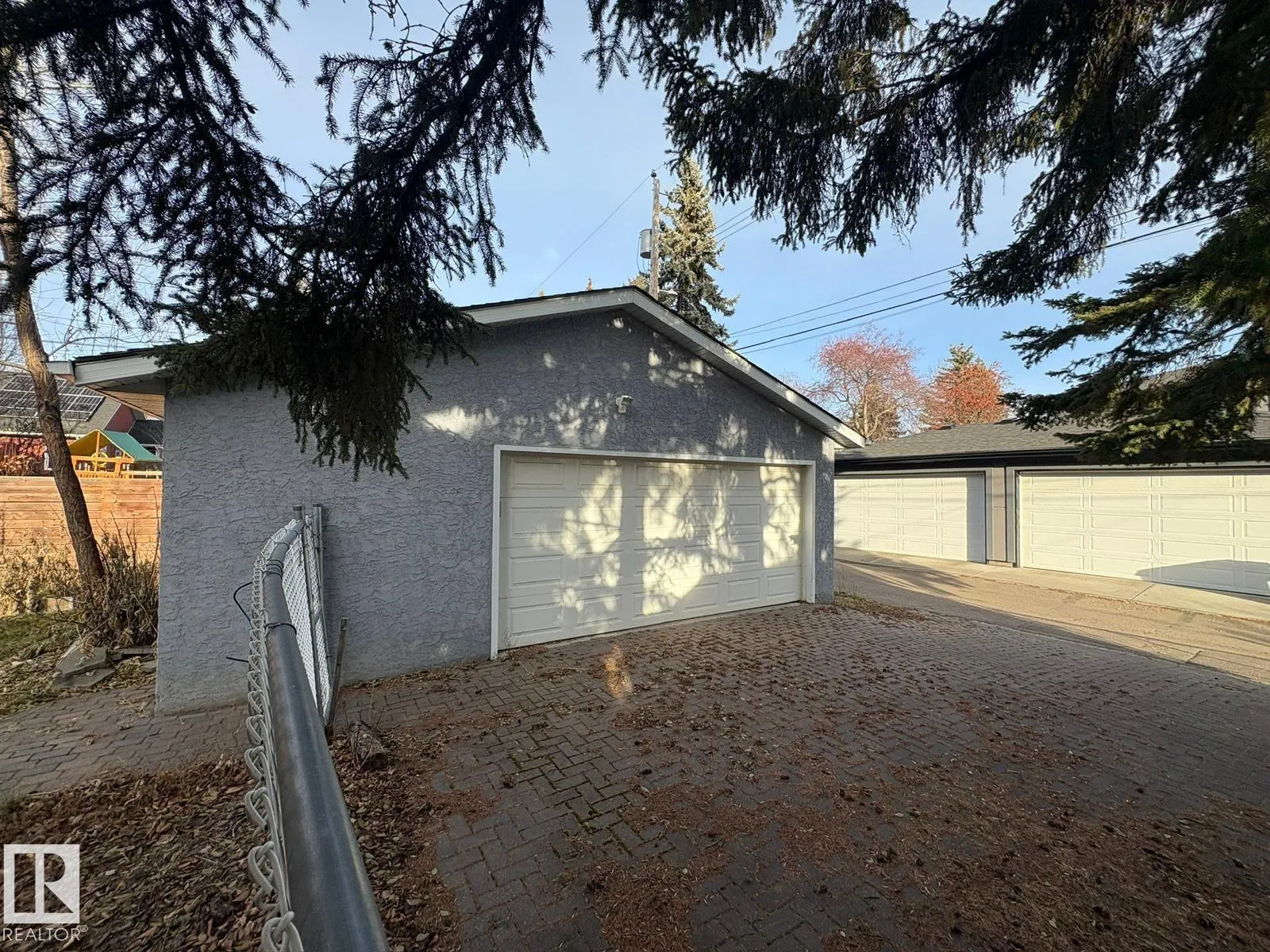 9733 143 Street