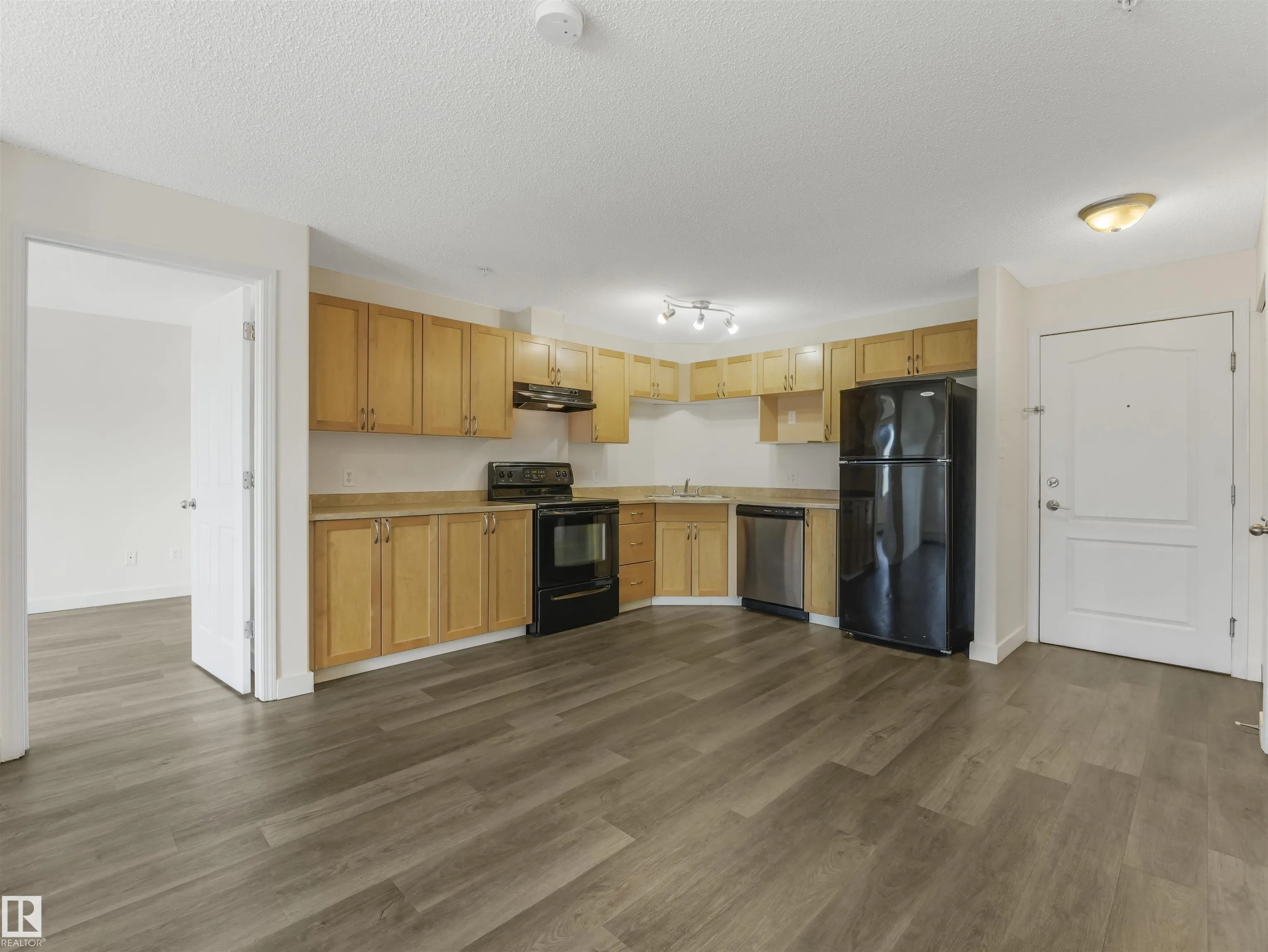 111 EDWARDS Drive