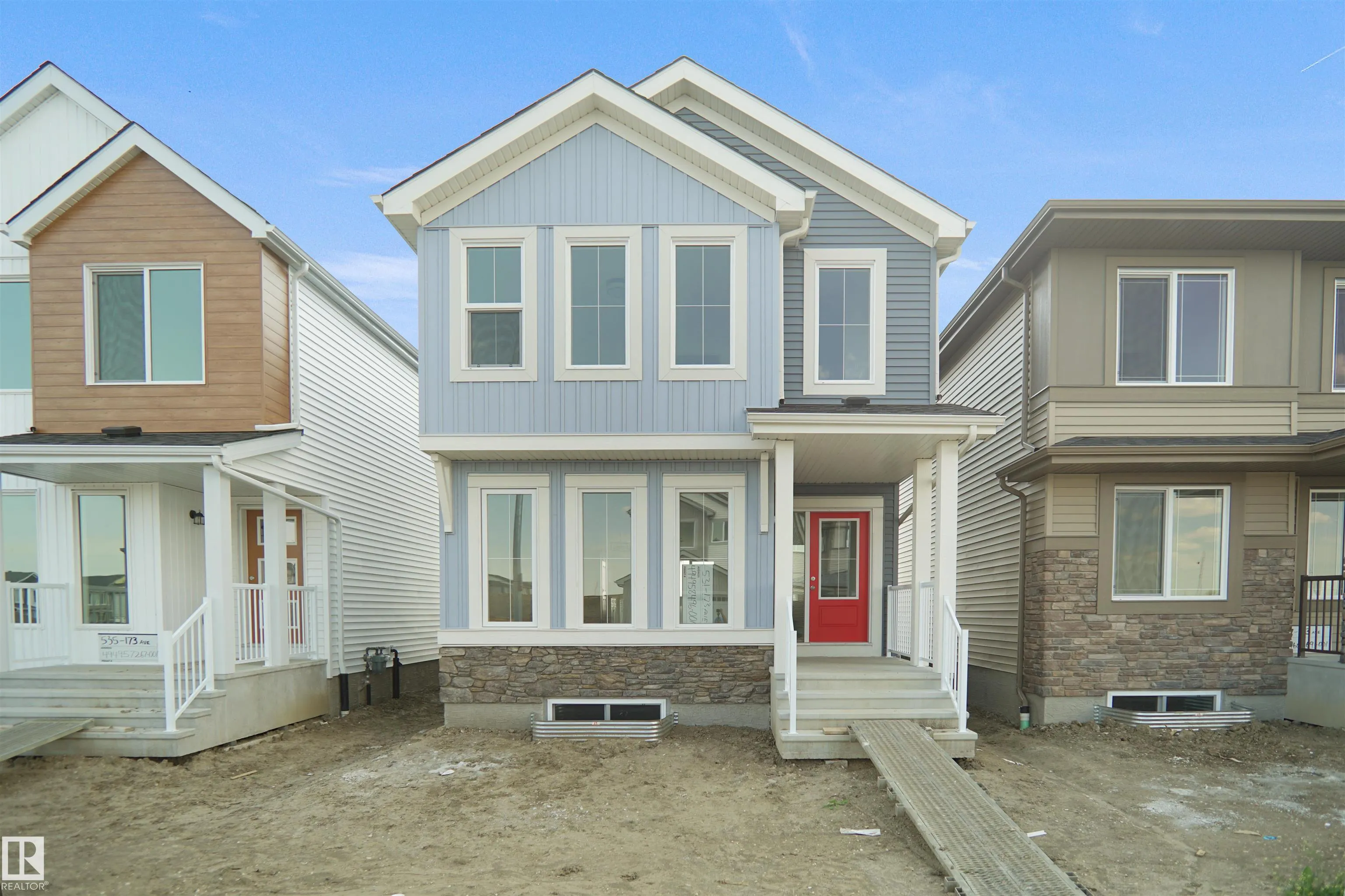 259 Falcon Crescent
