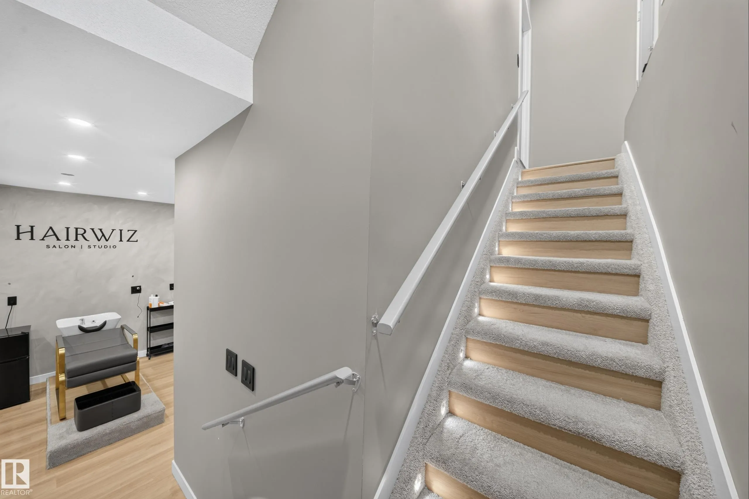 4301 38 st