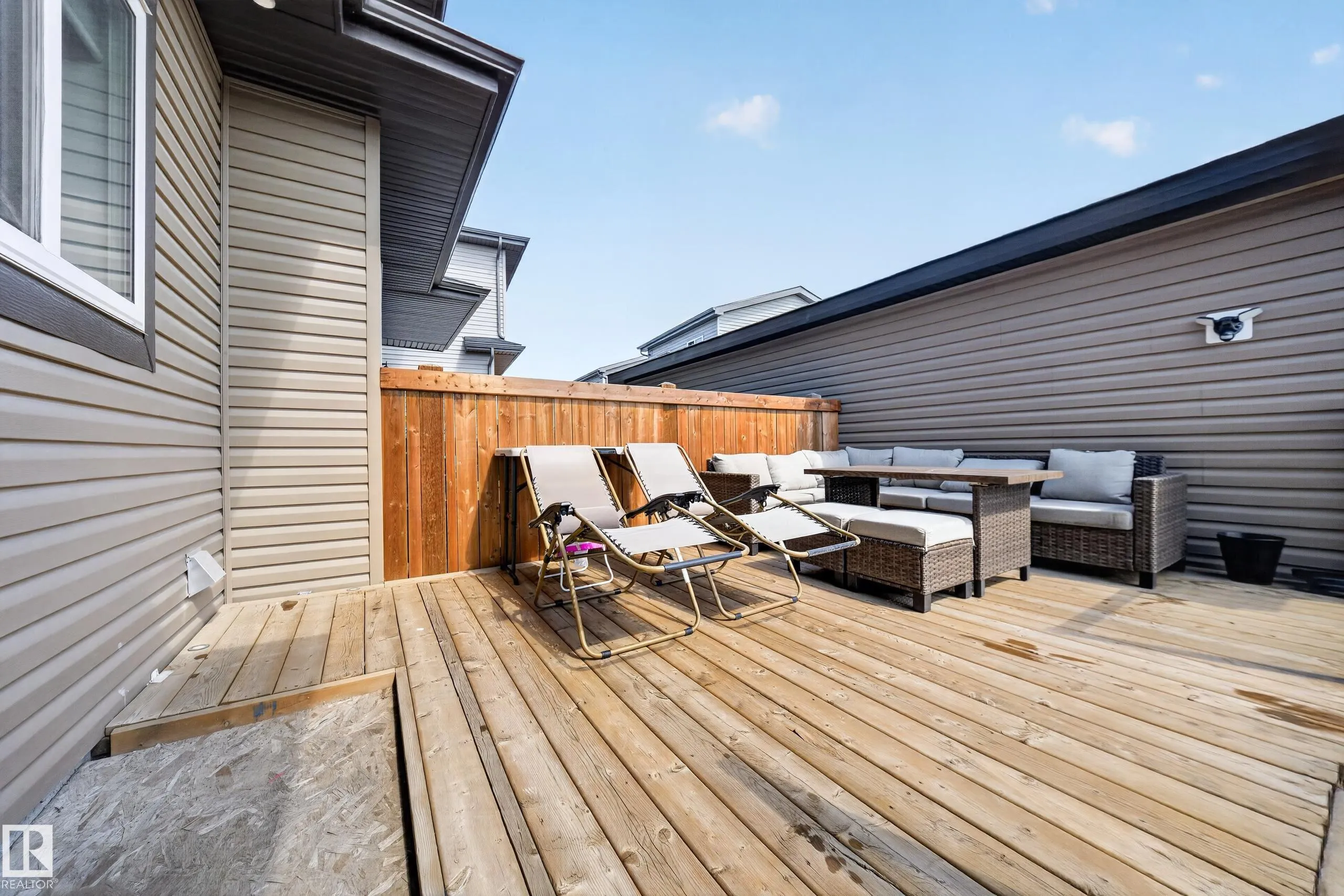 4301 38 st