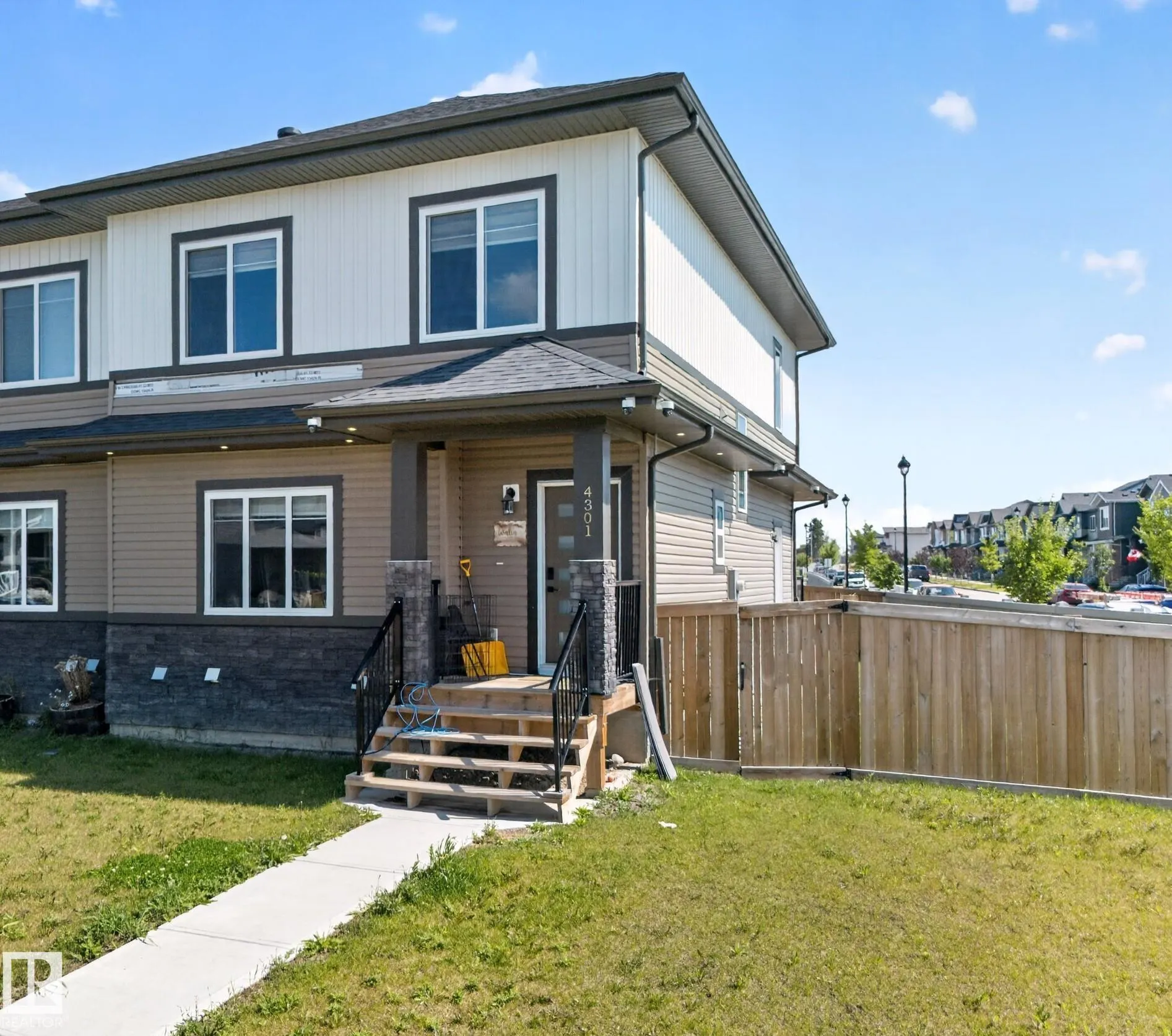 4301 38 st