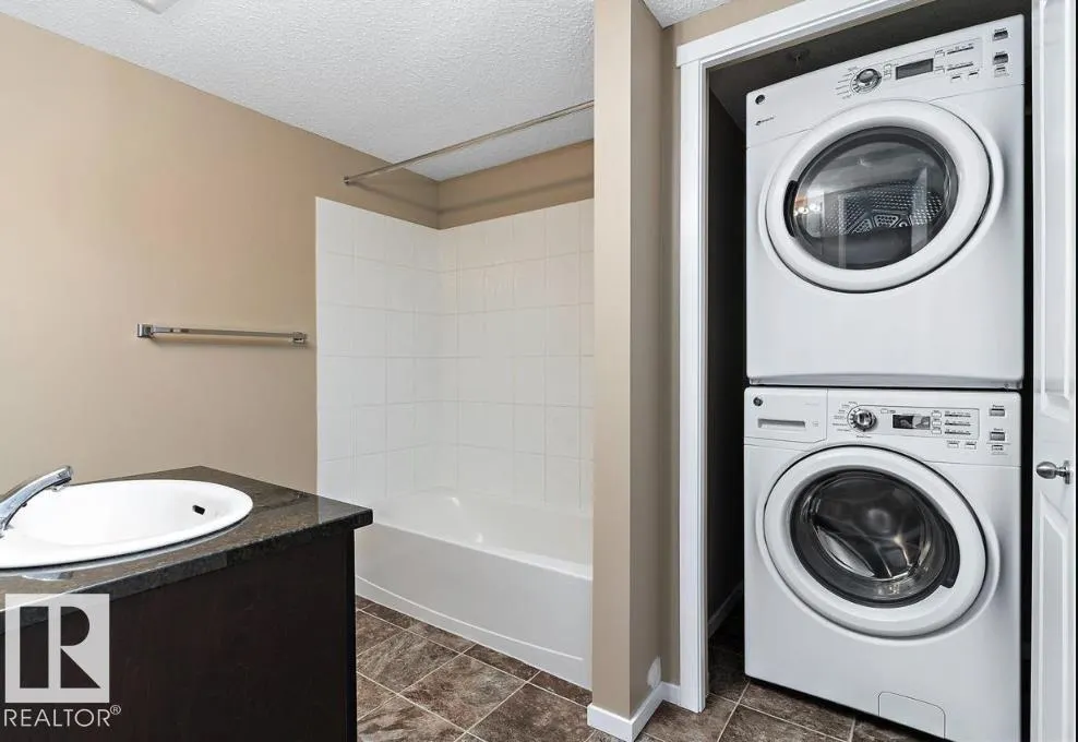 3315 JAMES MOWATT Trail