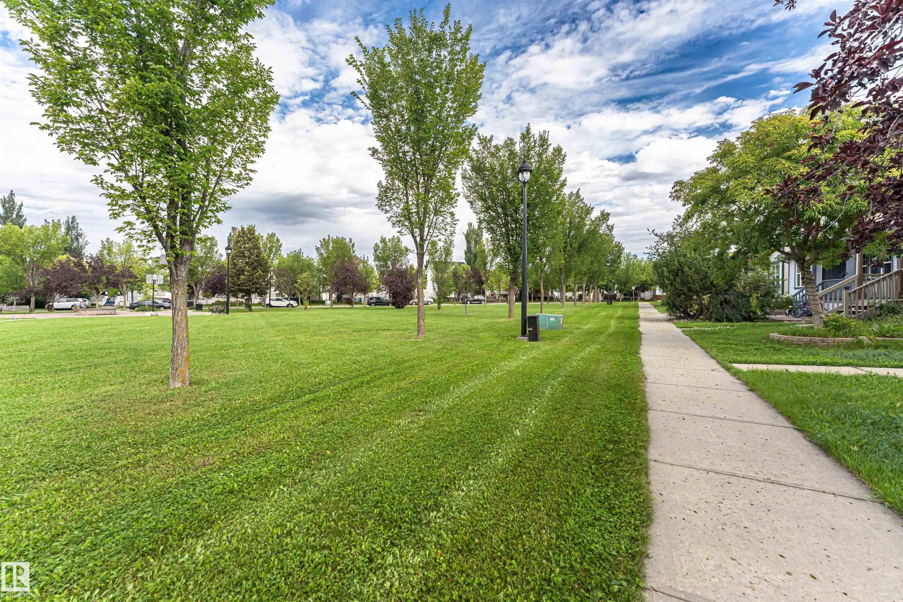 4121 TOMPKINS Way