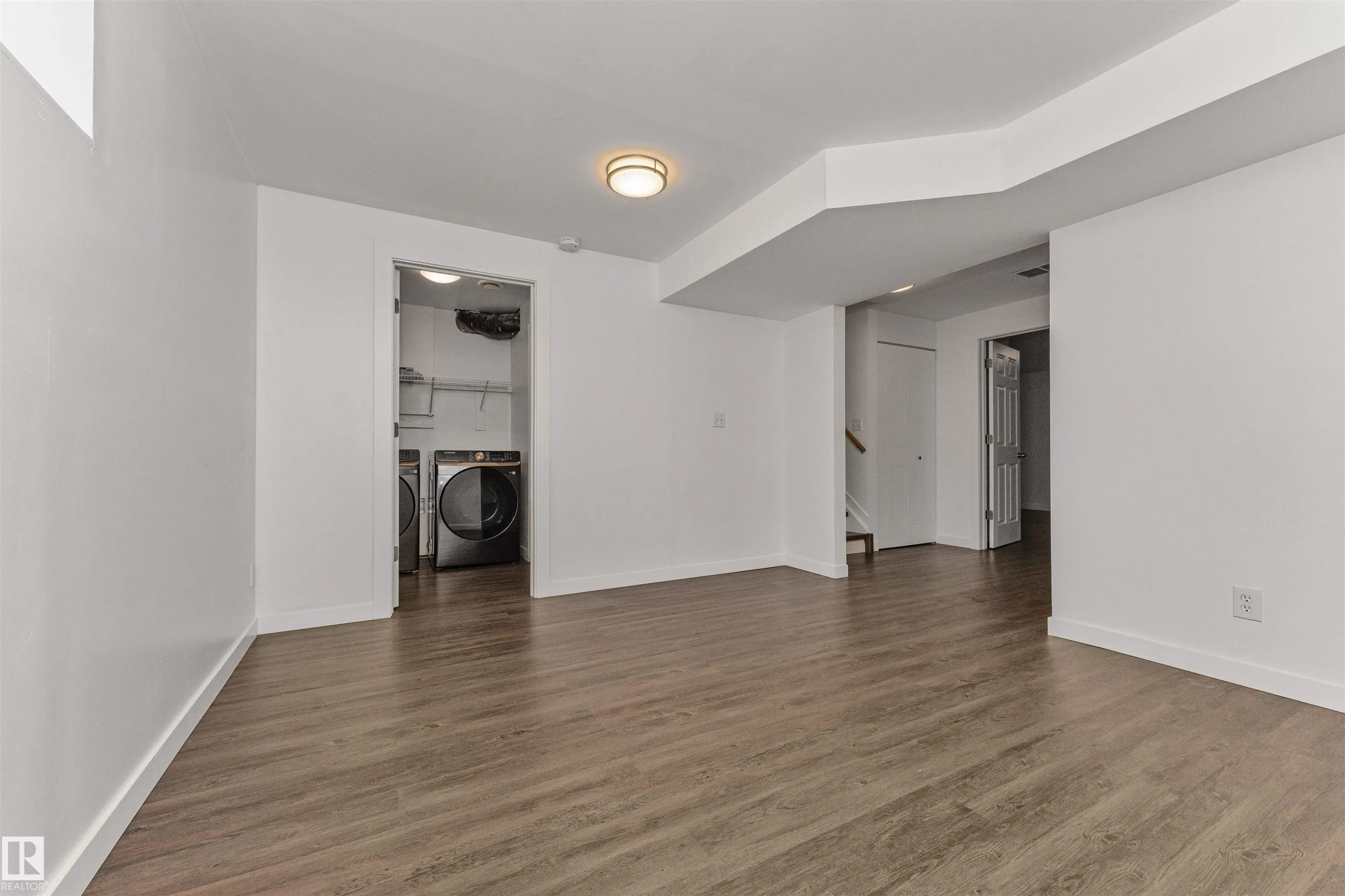 4121 TOMPKINS Way