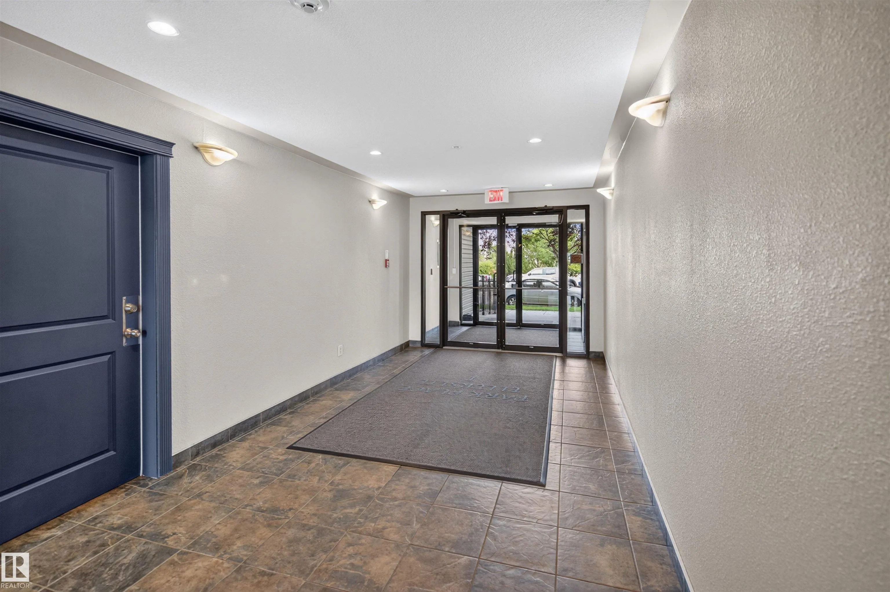 245 EDWARDS Drive