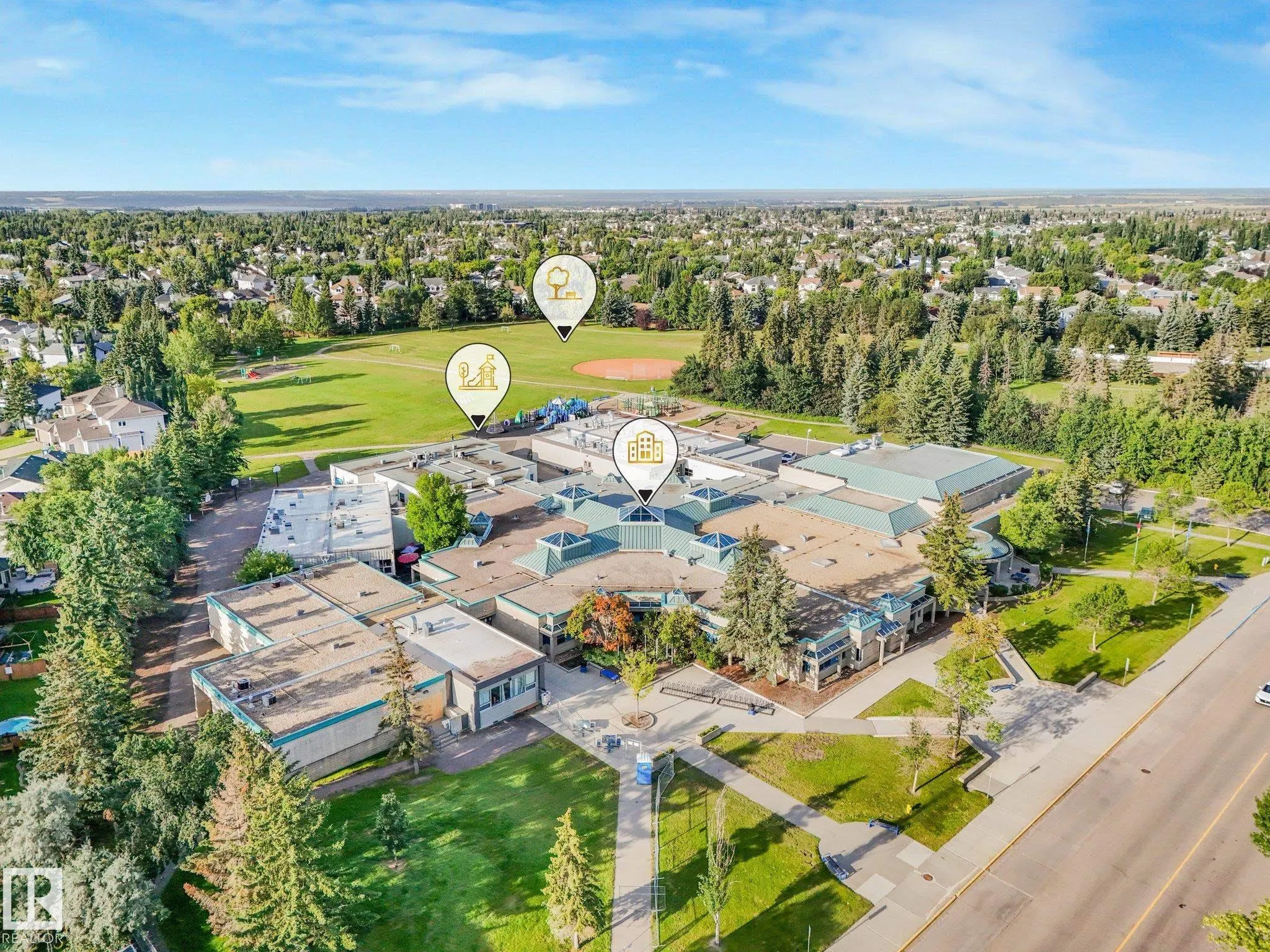 318 JENSEN LAKES Boulevard
