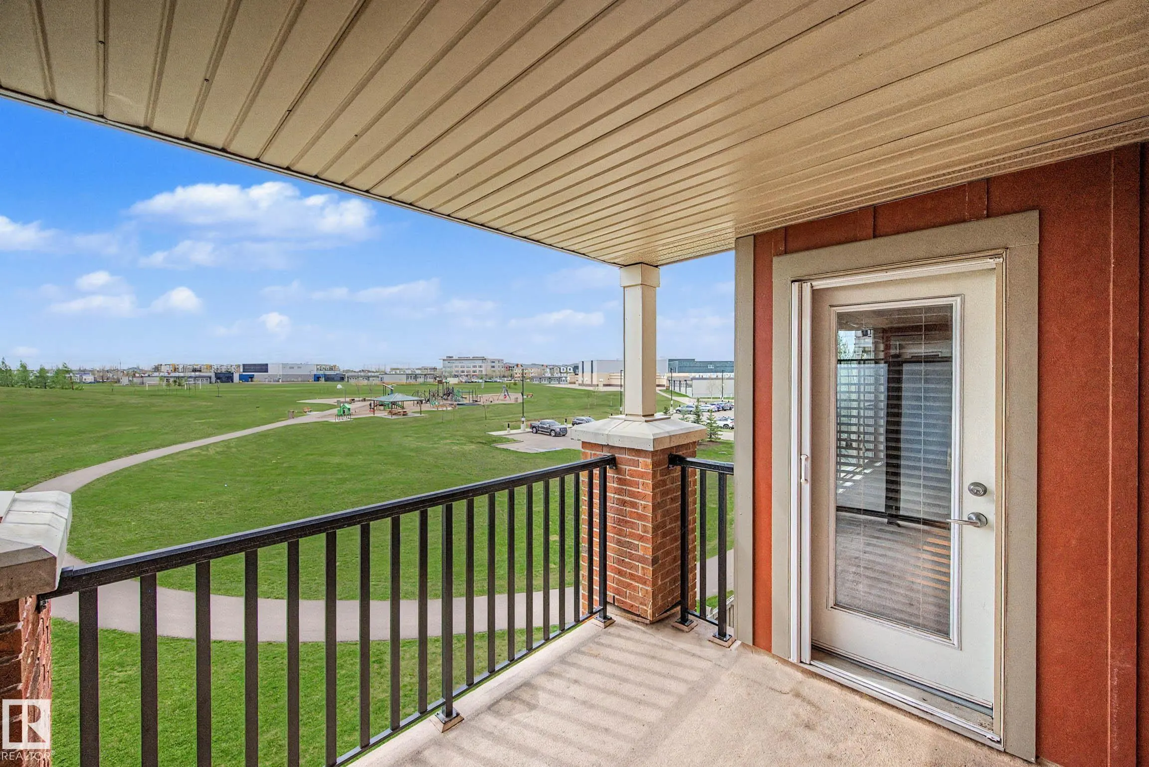 3719 WHITELAW Lane