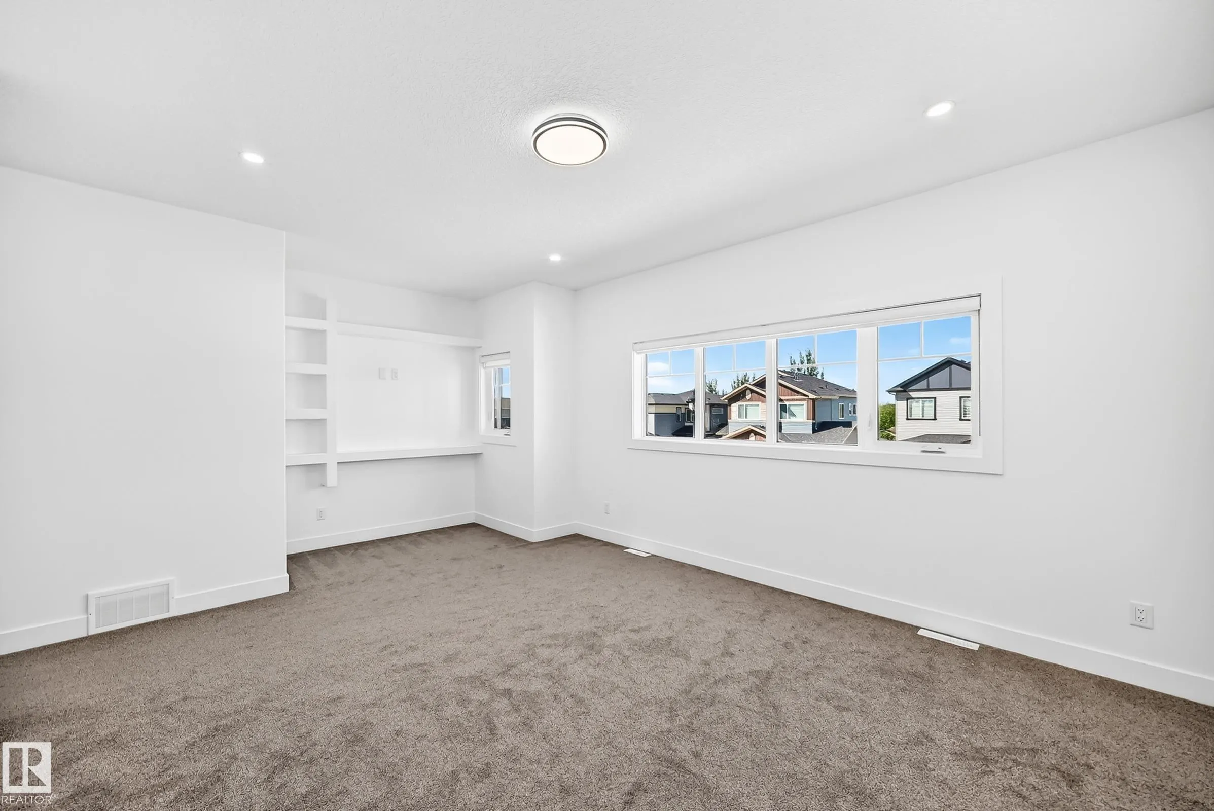 3101 SOLEIL Boulevard