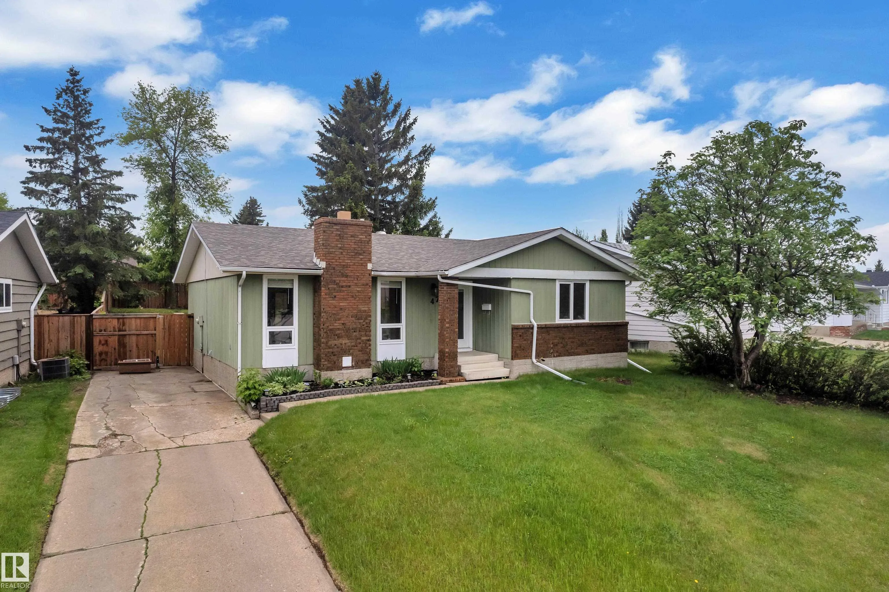 47 GALLOWAY Drive