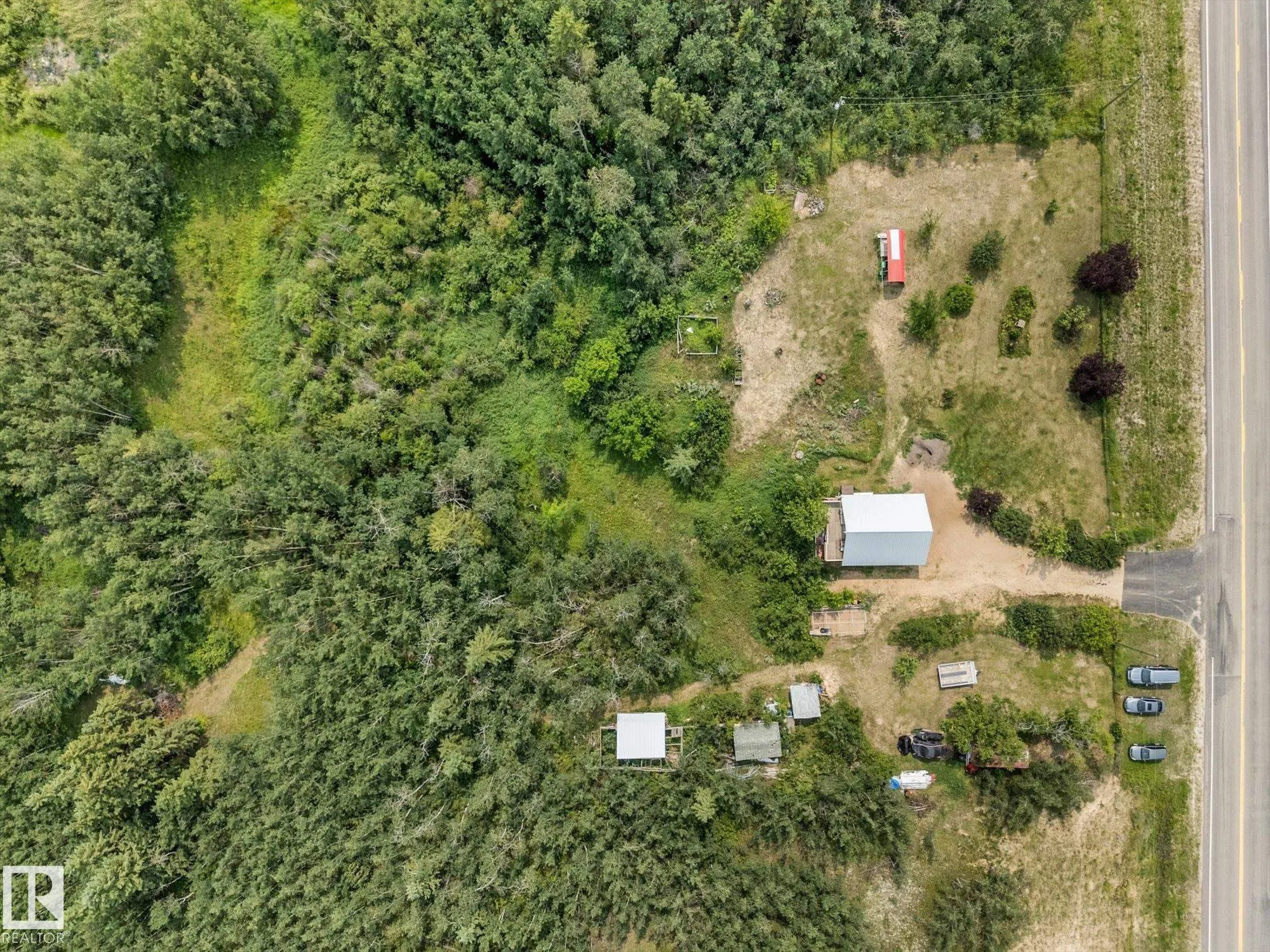57023 RGE ROAD 220