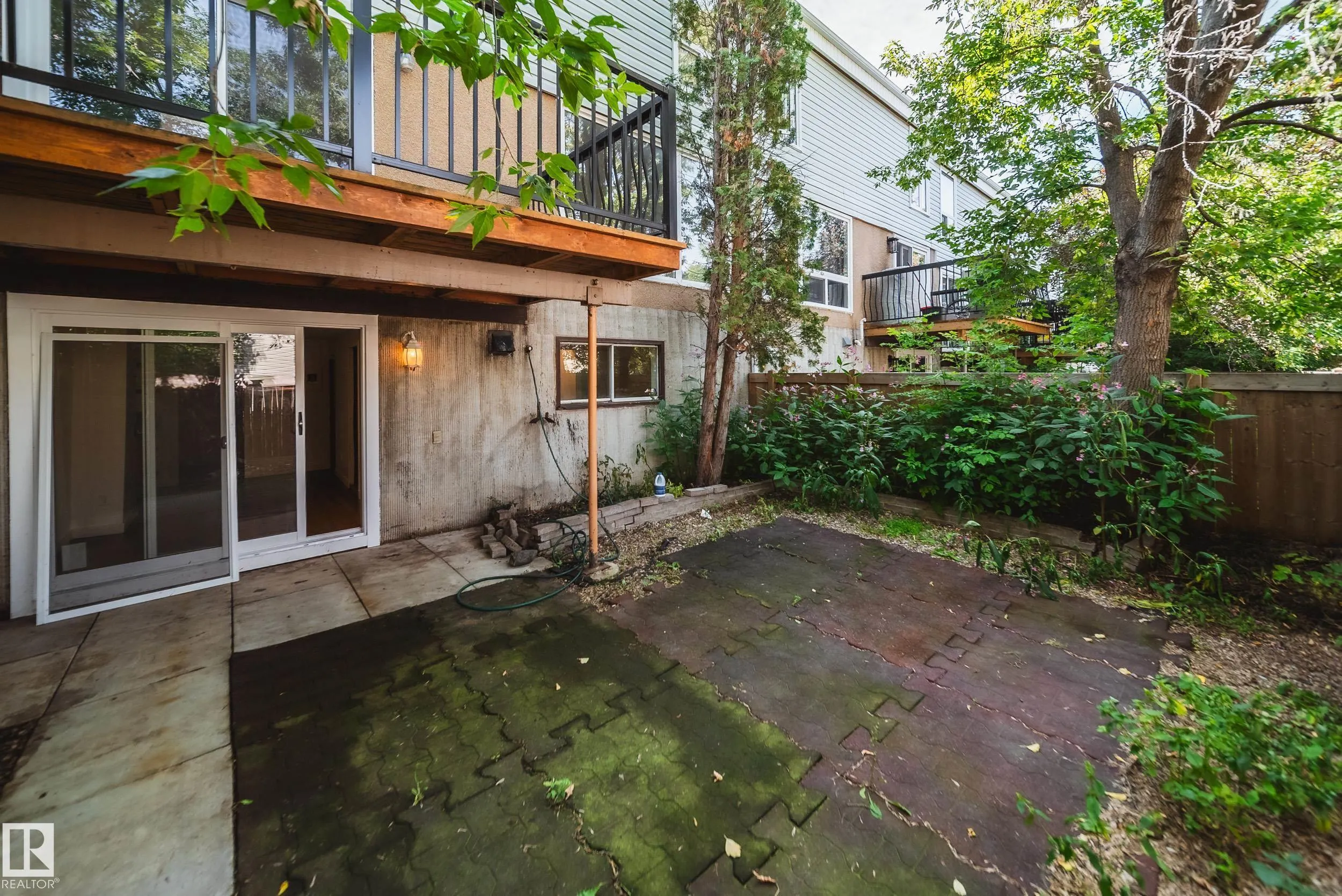 238 GRANDIN Village