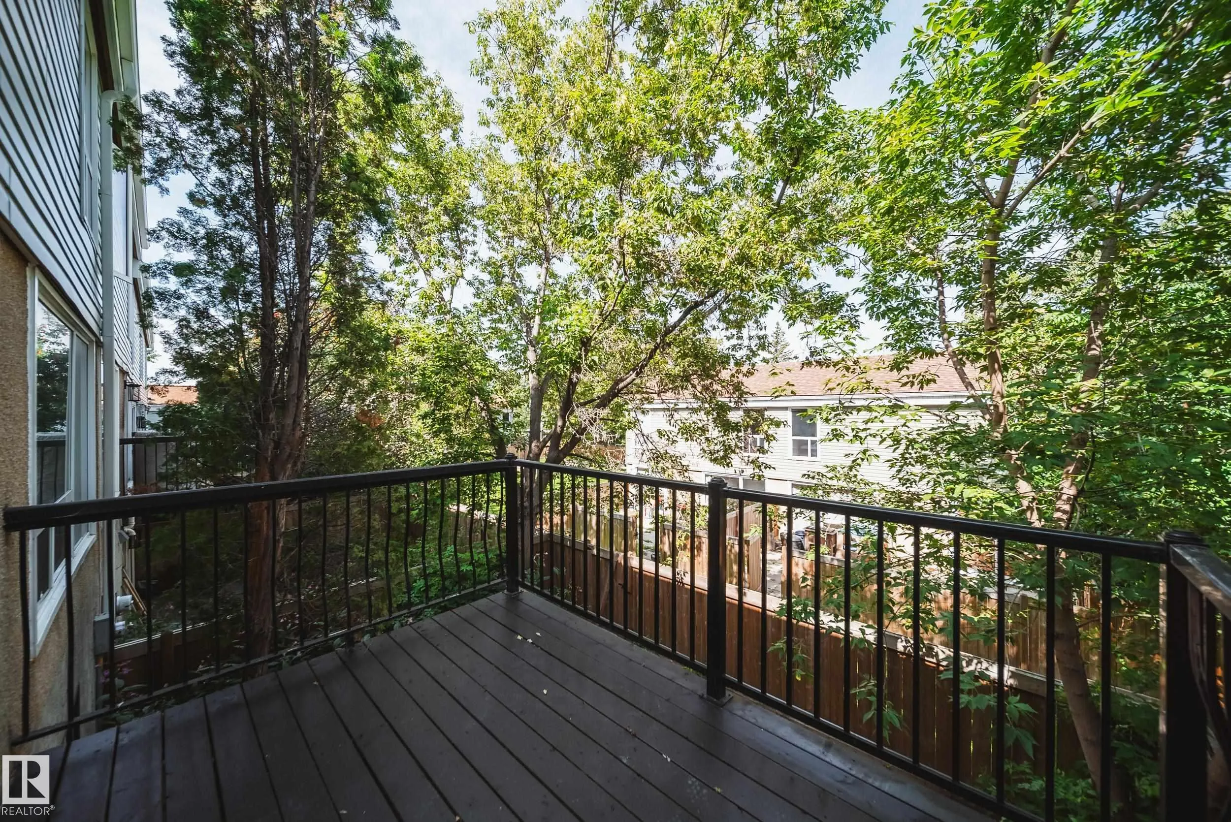 238 GRANDIN Village