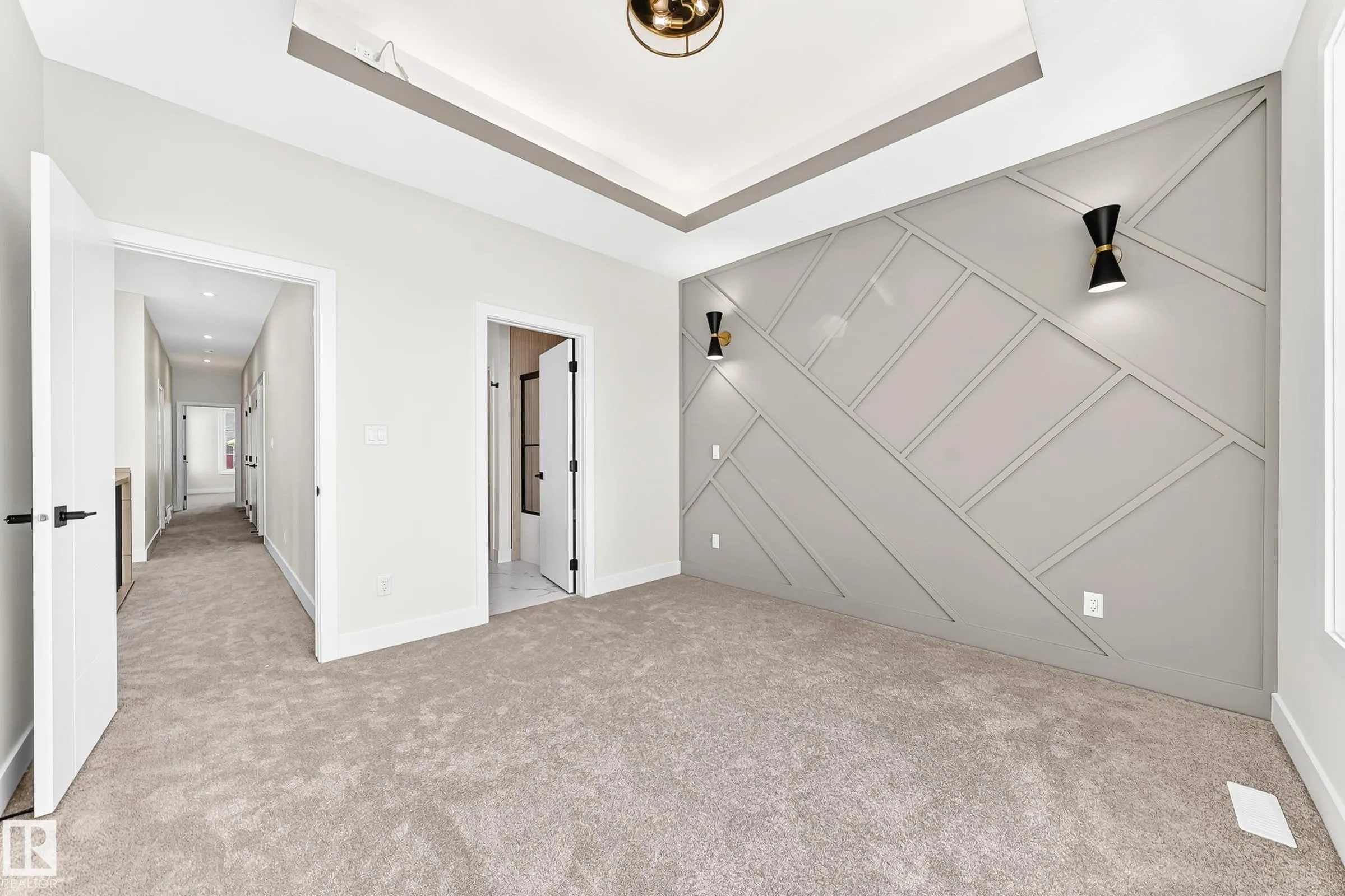 1 Elliott Wynd