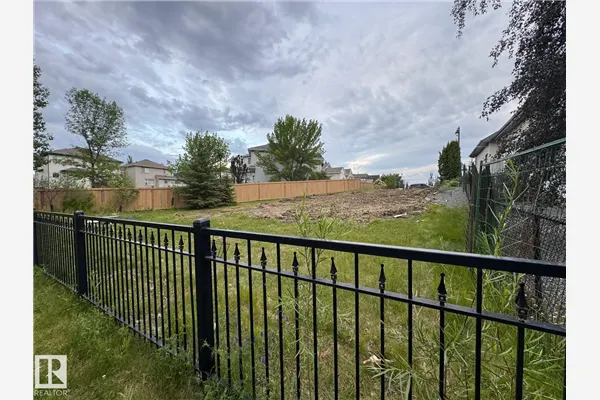 131 HAYWARD Crescent