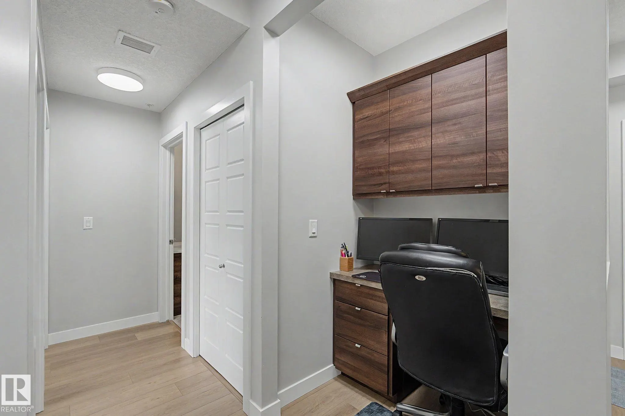 2588 ANDERSON Way
