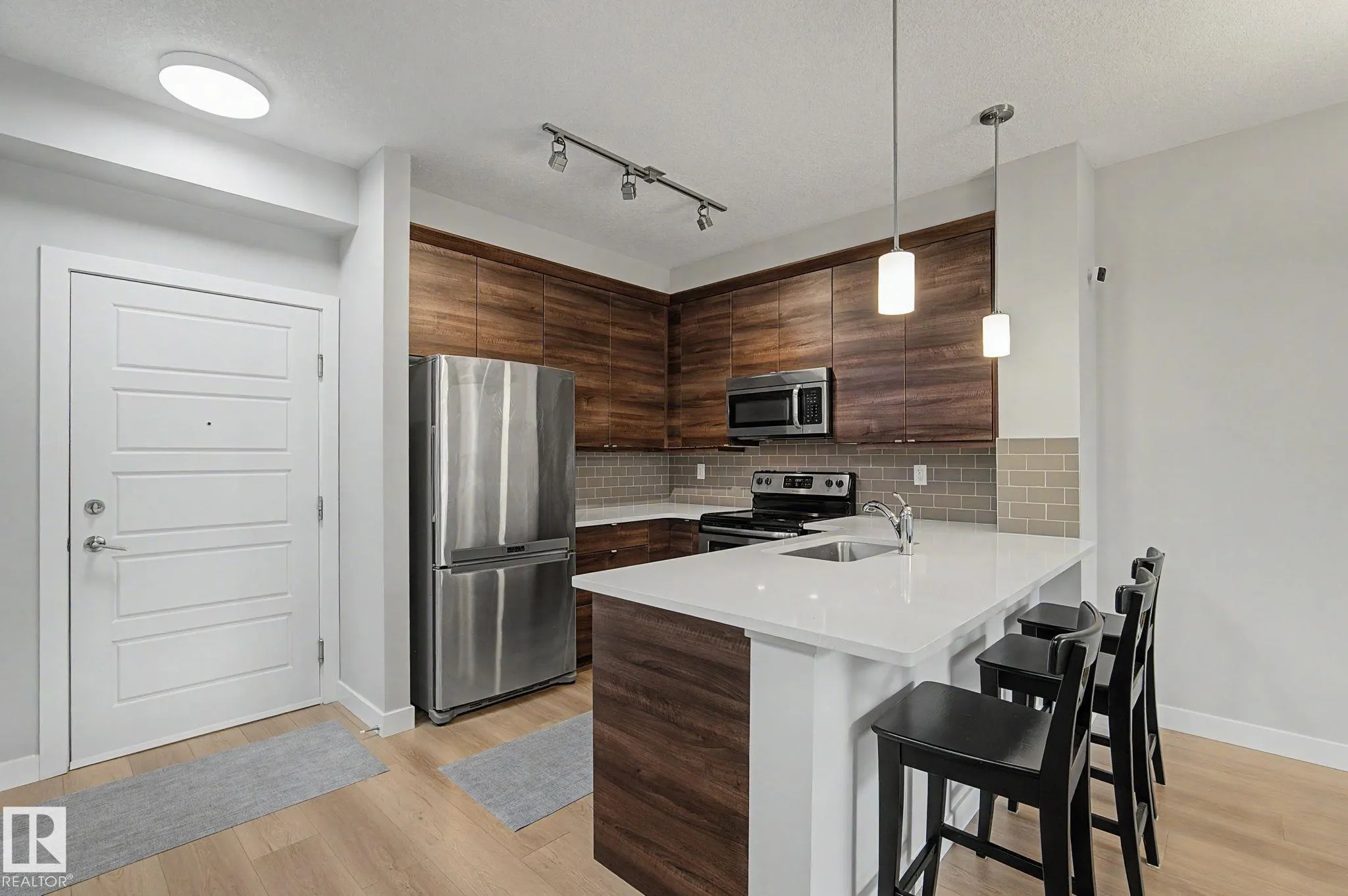 2588 ANDERSON Way